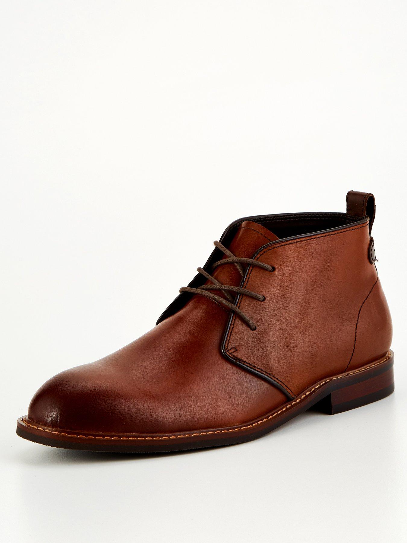 very-man-leather-chukka-boot-brownstillFront