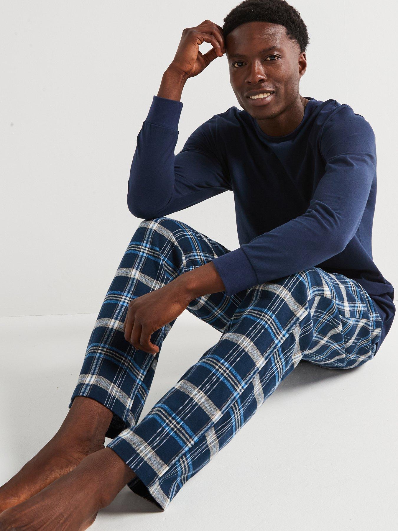 very-man-woven-check-trouser-and-t-shirt-pyjama-set-navyoutfit