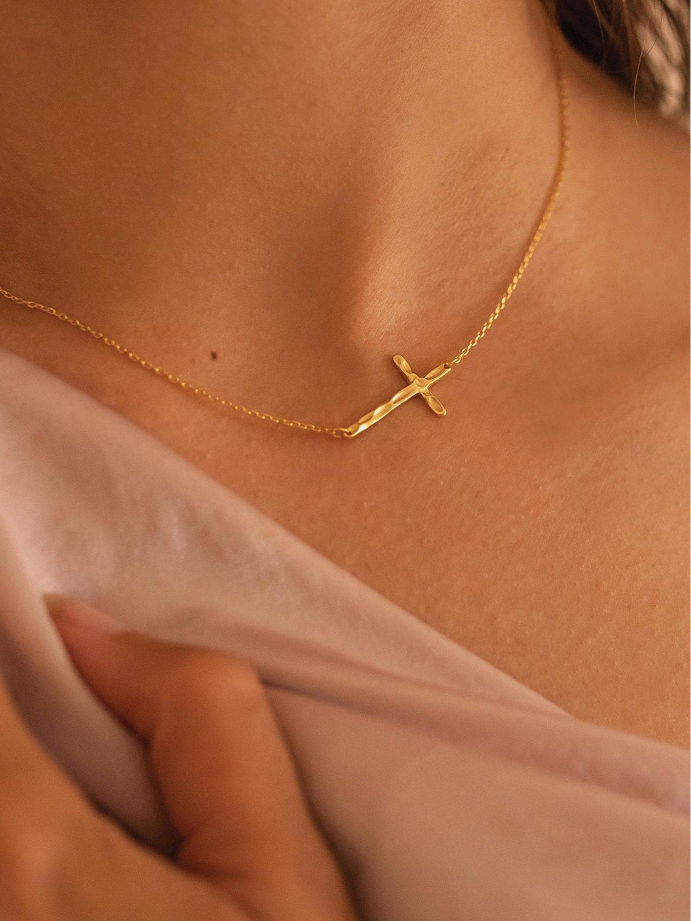 elk-bloom-dainty-14k-gold-plated-cross-choker-necklacestillFront