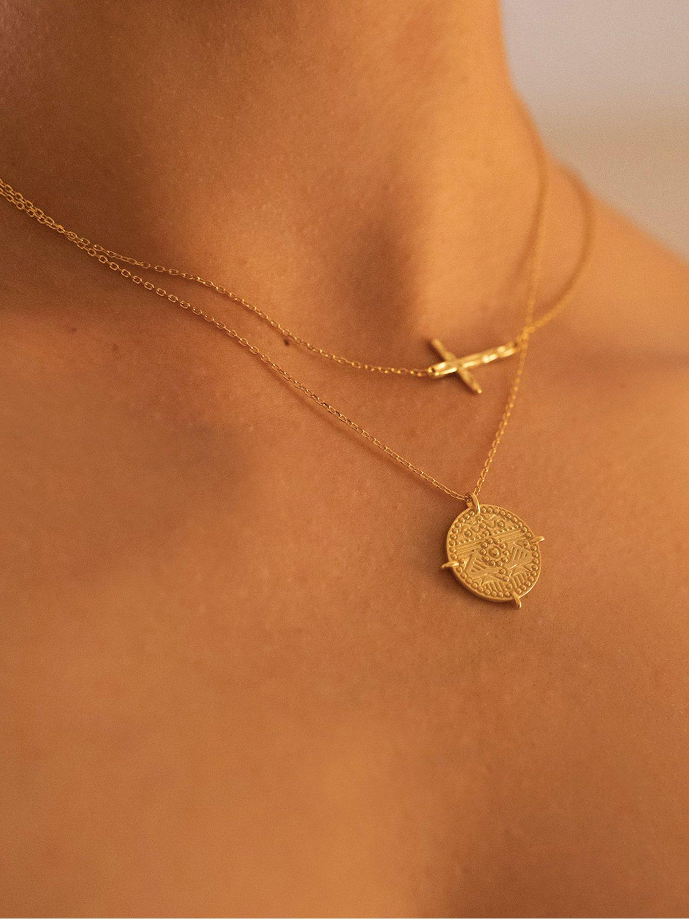 elk-bloom-dainty-14k-gold-plated-cross-choker-necklacedetail