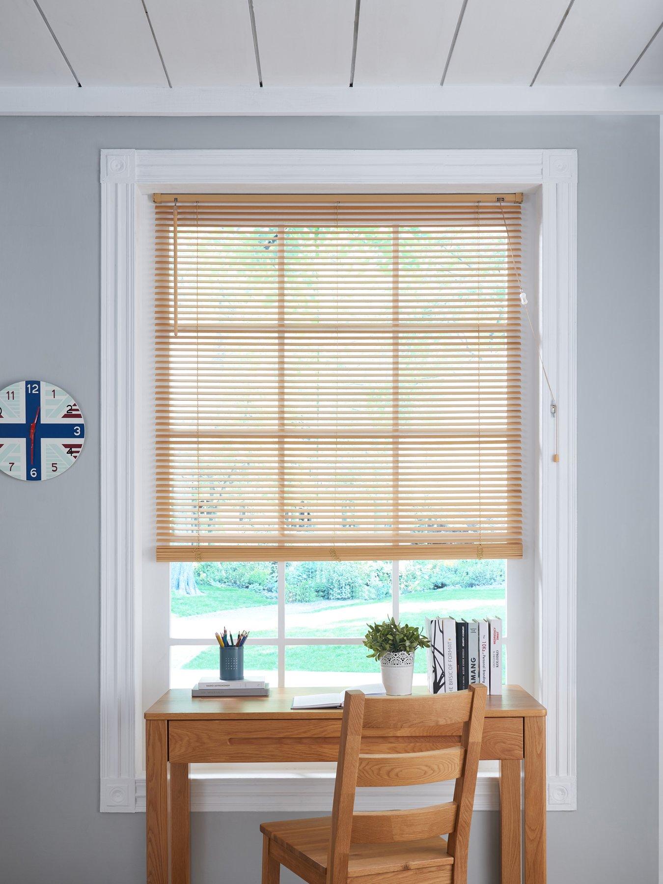 Very Home Wooden Venetian Blind - 25 mm slats