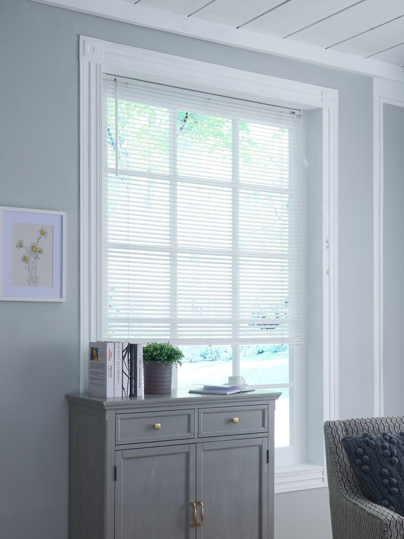 very-home-wooden-venetian-blind-25-mm-slatsoutfit