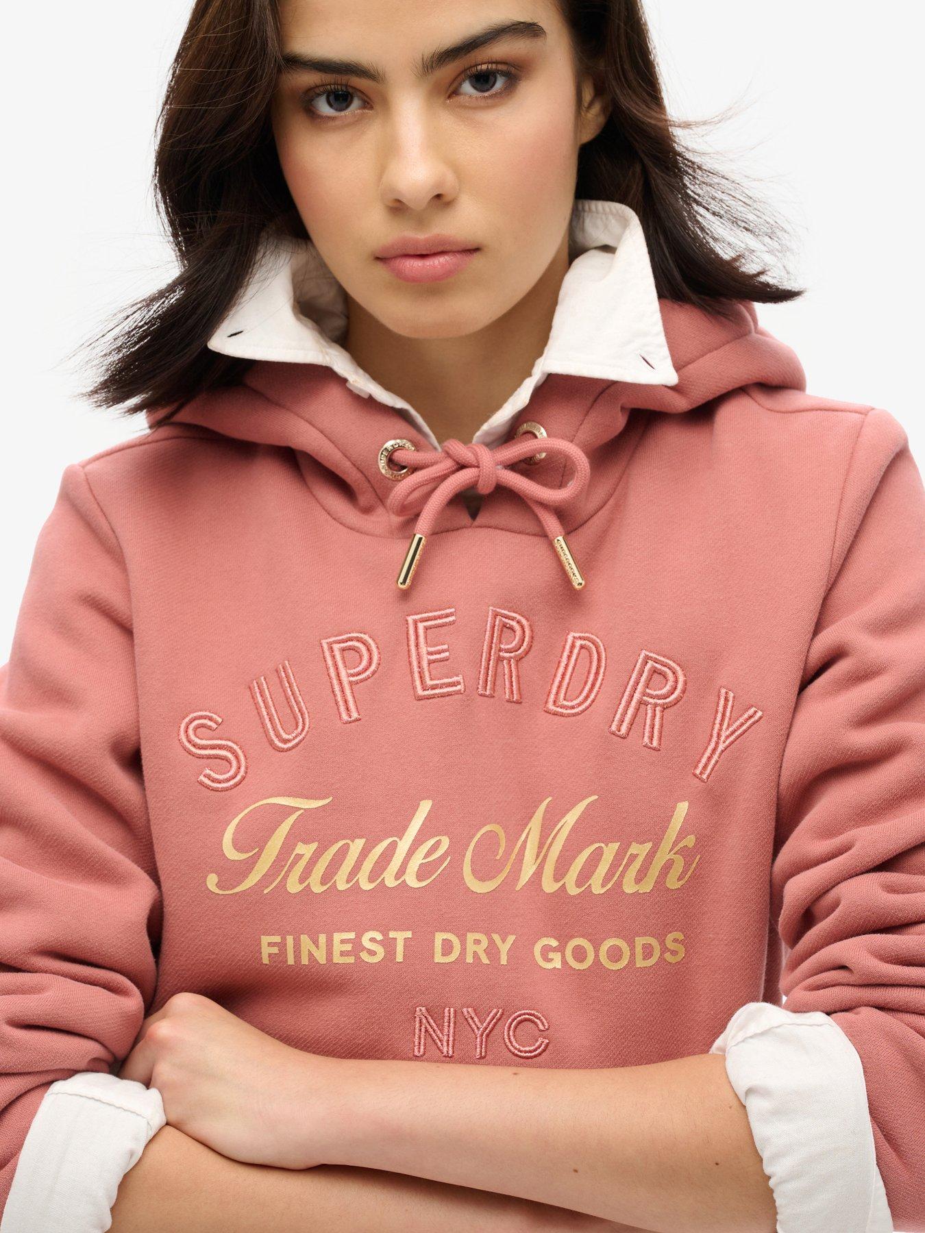 superdry-luxe-metallic-logo-hoodie-pinkoutfit