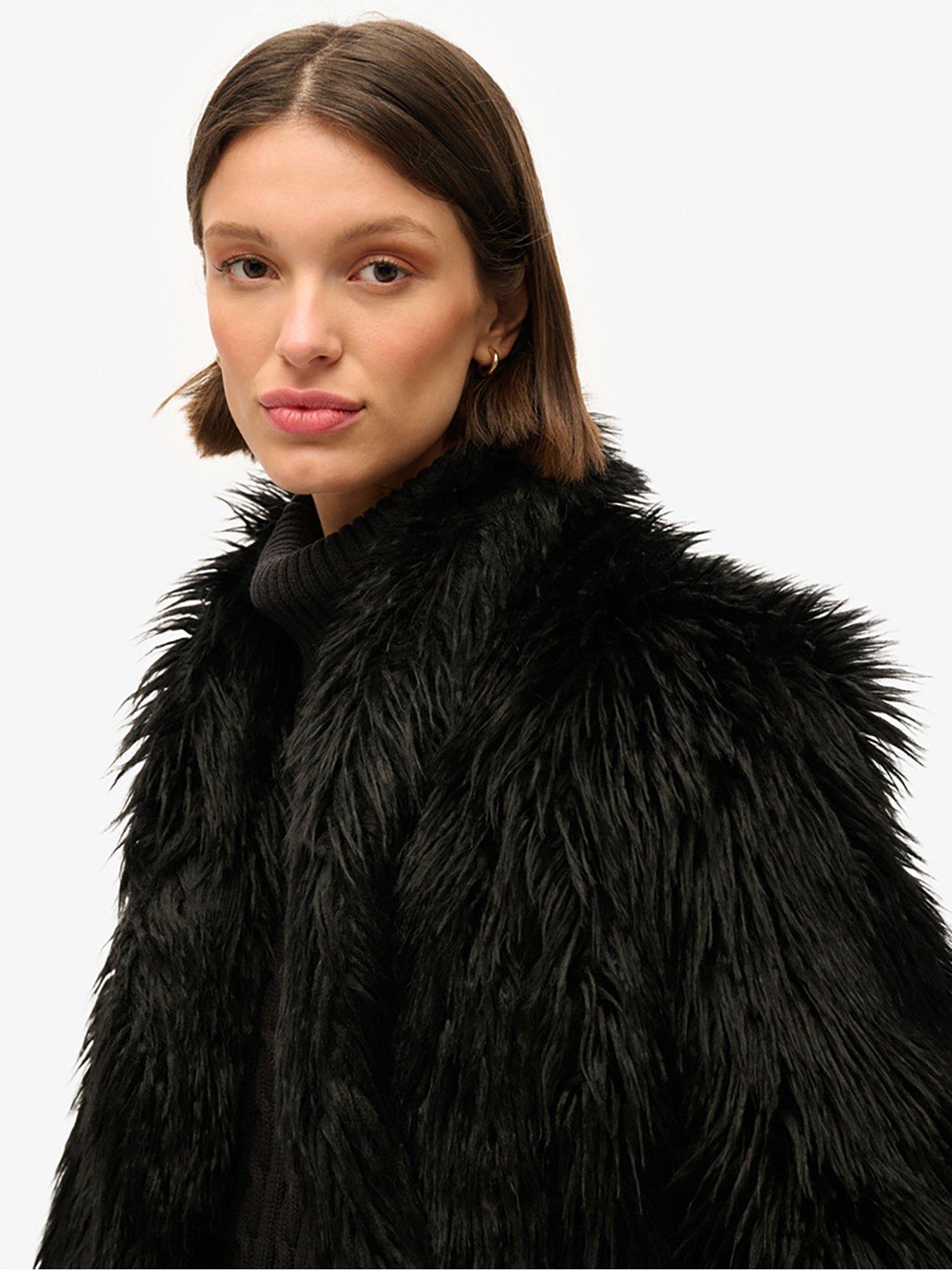 superdry-short-faux-fur-coat-blackoutfit