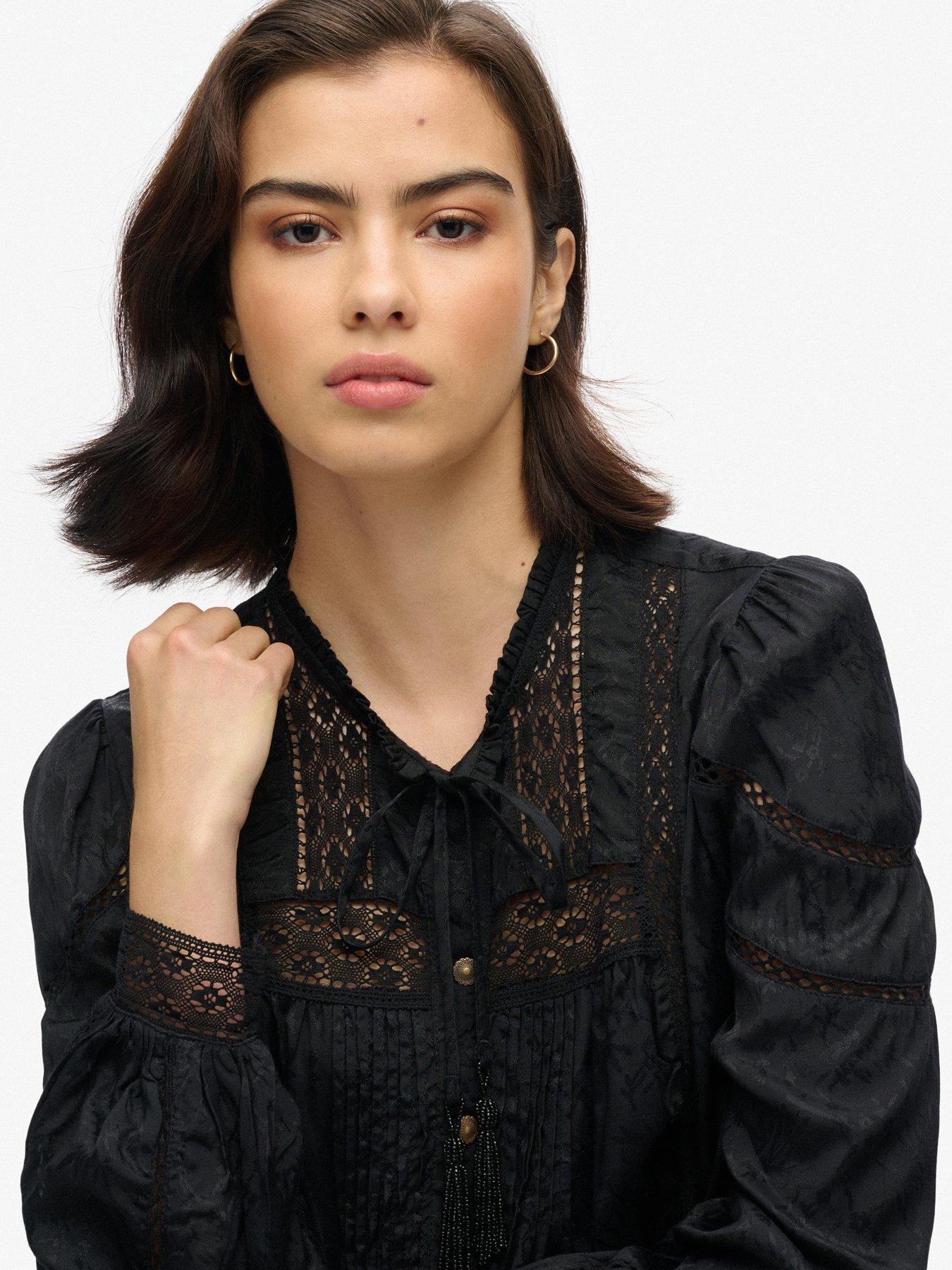 superdry-woven-lace-blouse-blackoutfit