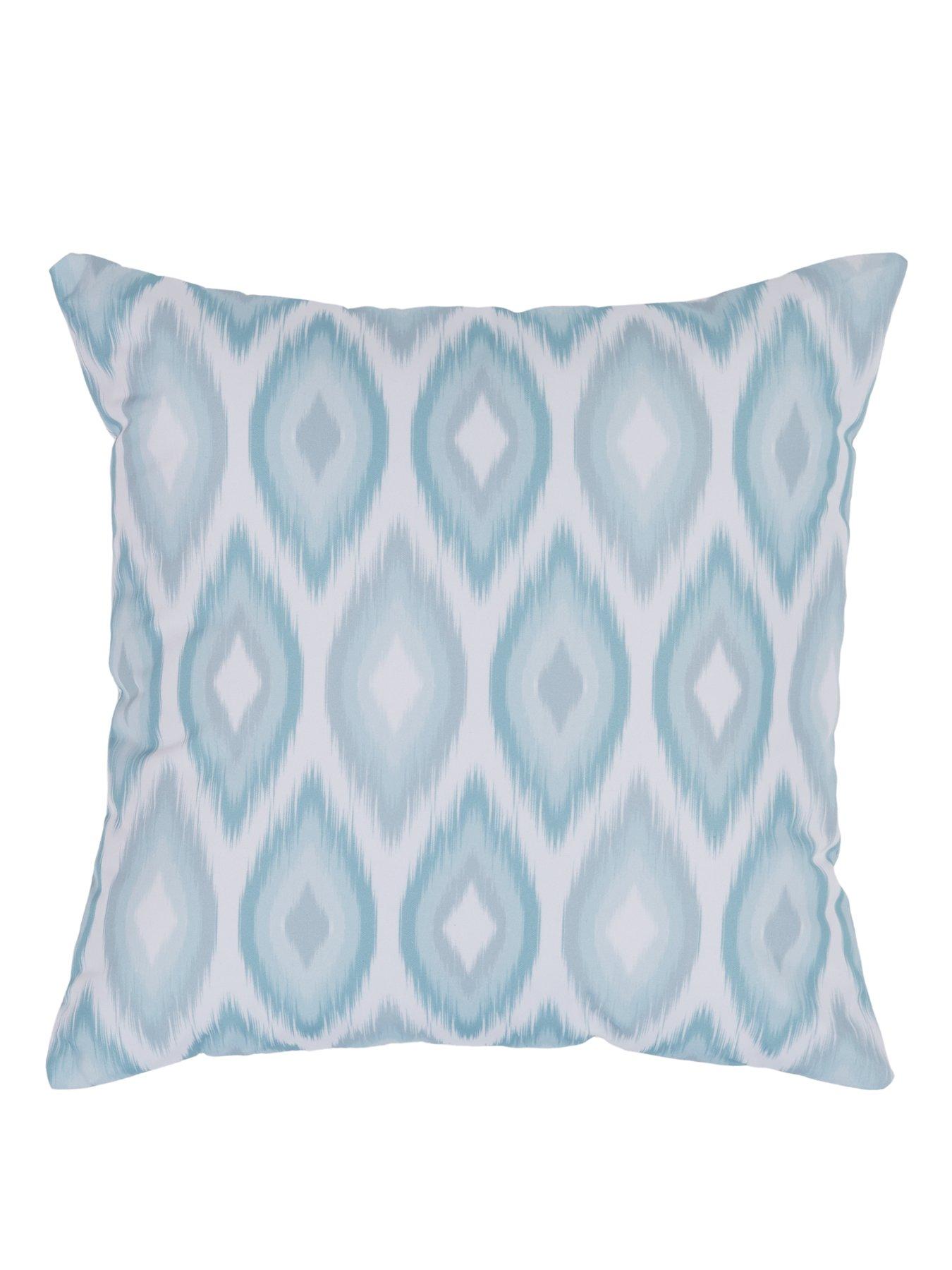 very-home-ikat-reversible-indooroutdoor-cushionback