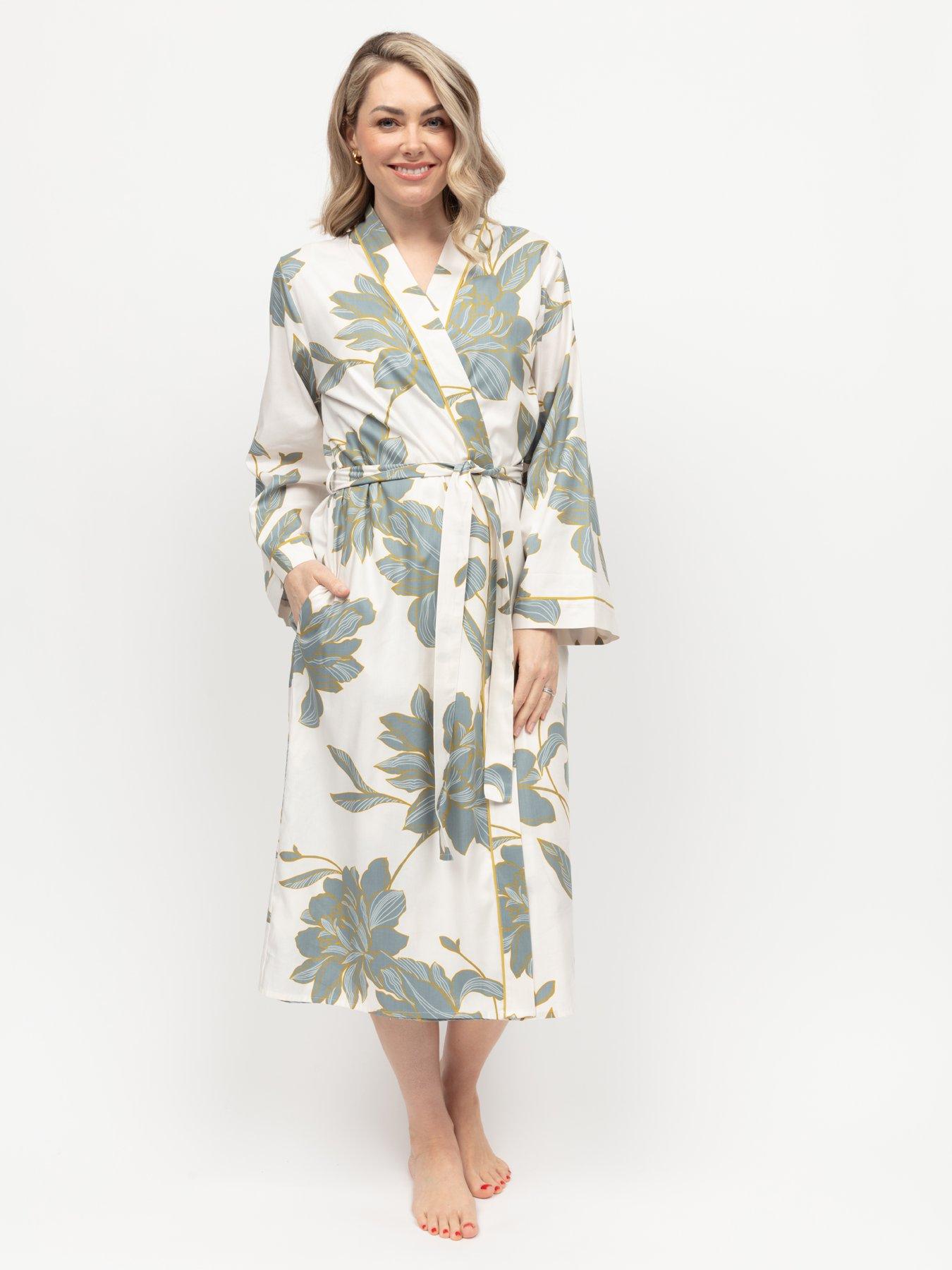 cyberjammies-cyberjammies-piper-white-floral-print-long-dressing-gown-white