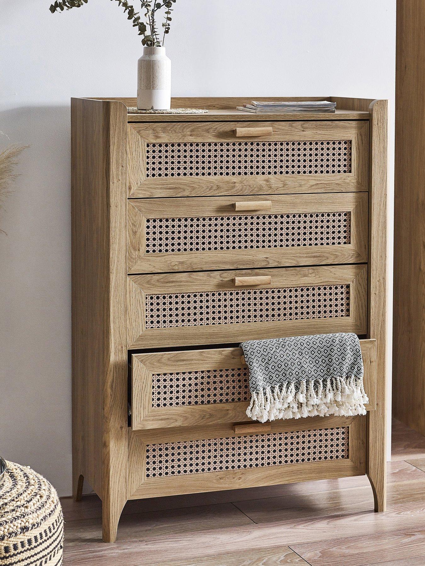 julian-bowen-sydney-rattan-effectnbsp5-drawer-chest