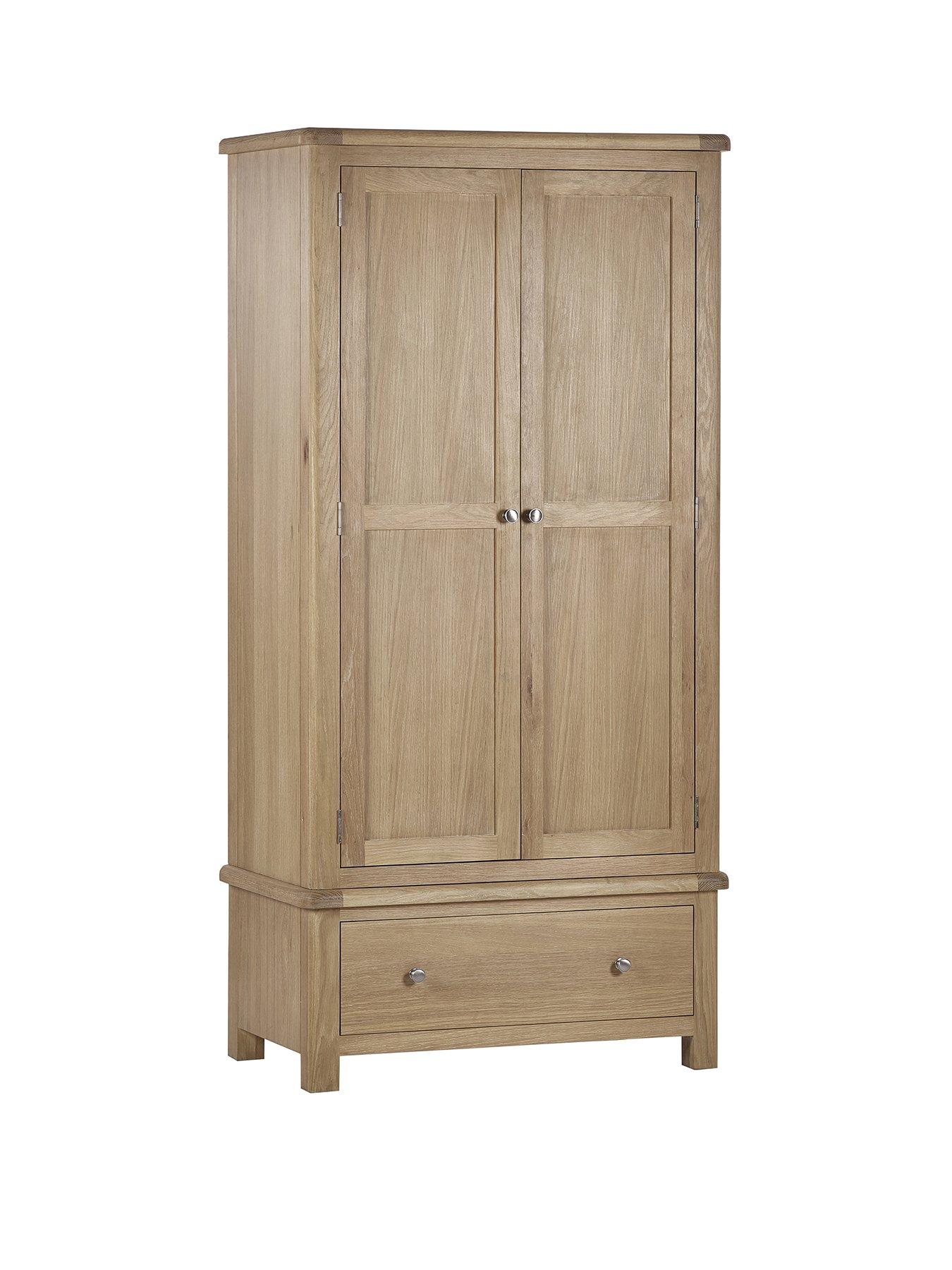 julian-bowen-memphis-limed-oak-2-door-1-drawer-wardrobestillFront