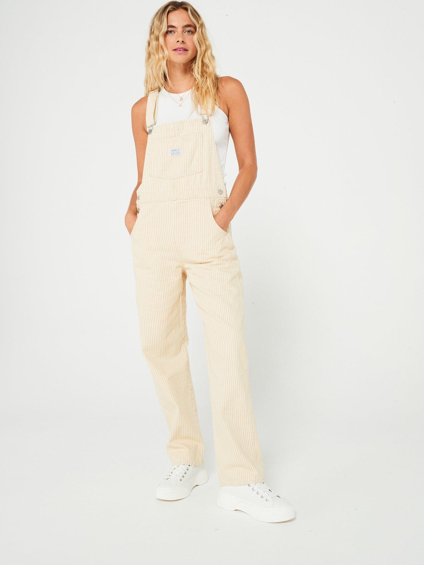 levis-vintage-overalls-lines-in-the-sandfront