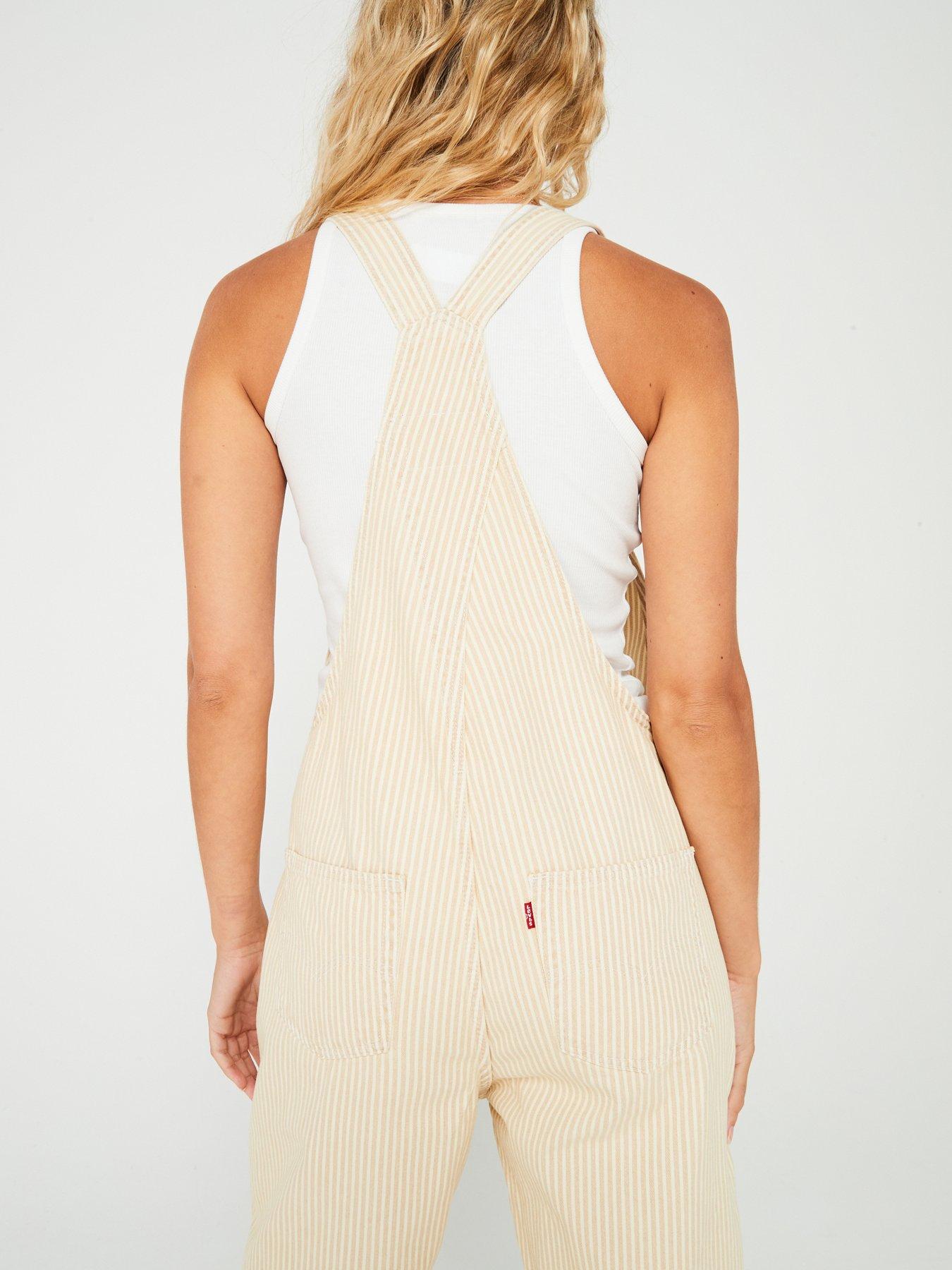 levis-vintage-overalls-lines-in-the-sanddetail