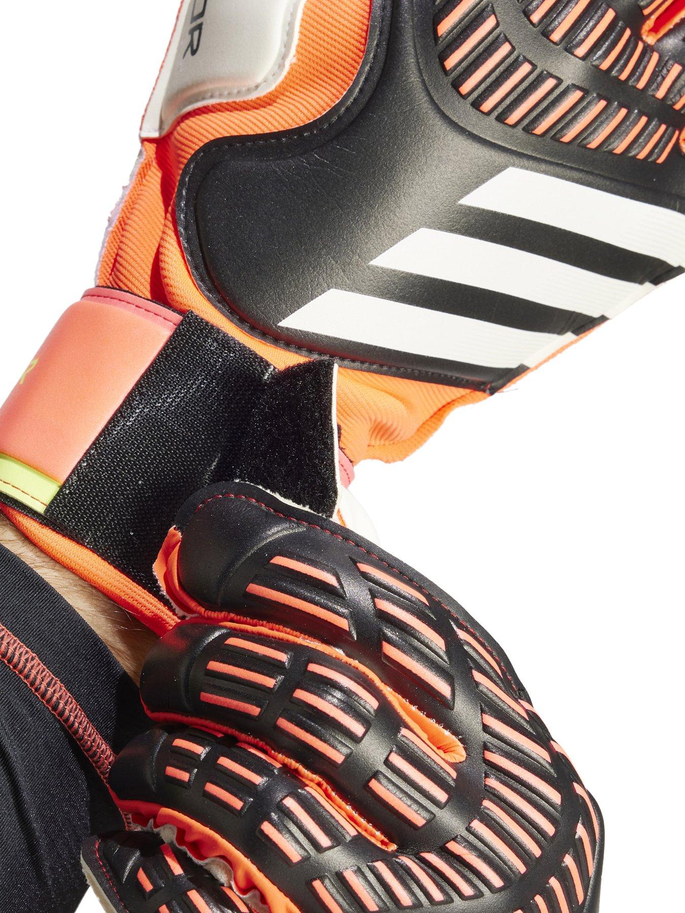 adidas-mens-predator-match-goalkeeper-gloves-blackdetail