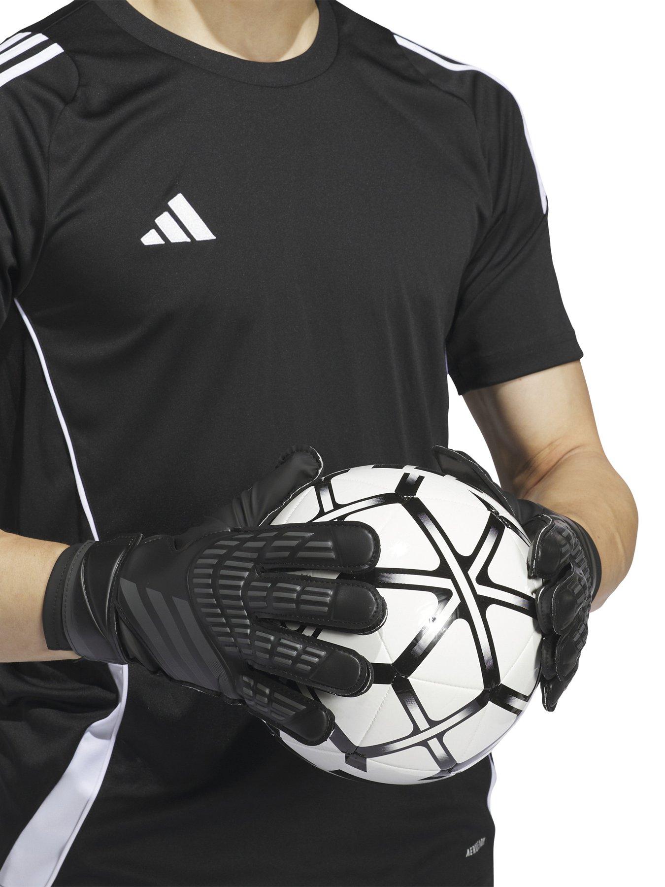 adidas-mens-predator-training-goalkeeper-gloves-blackstillFront