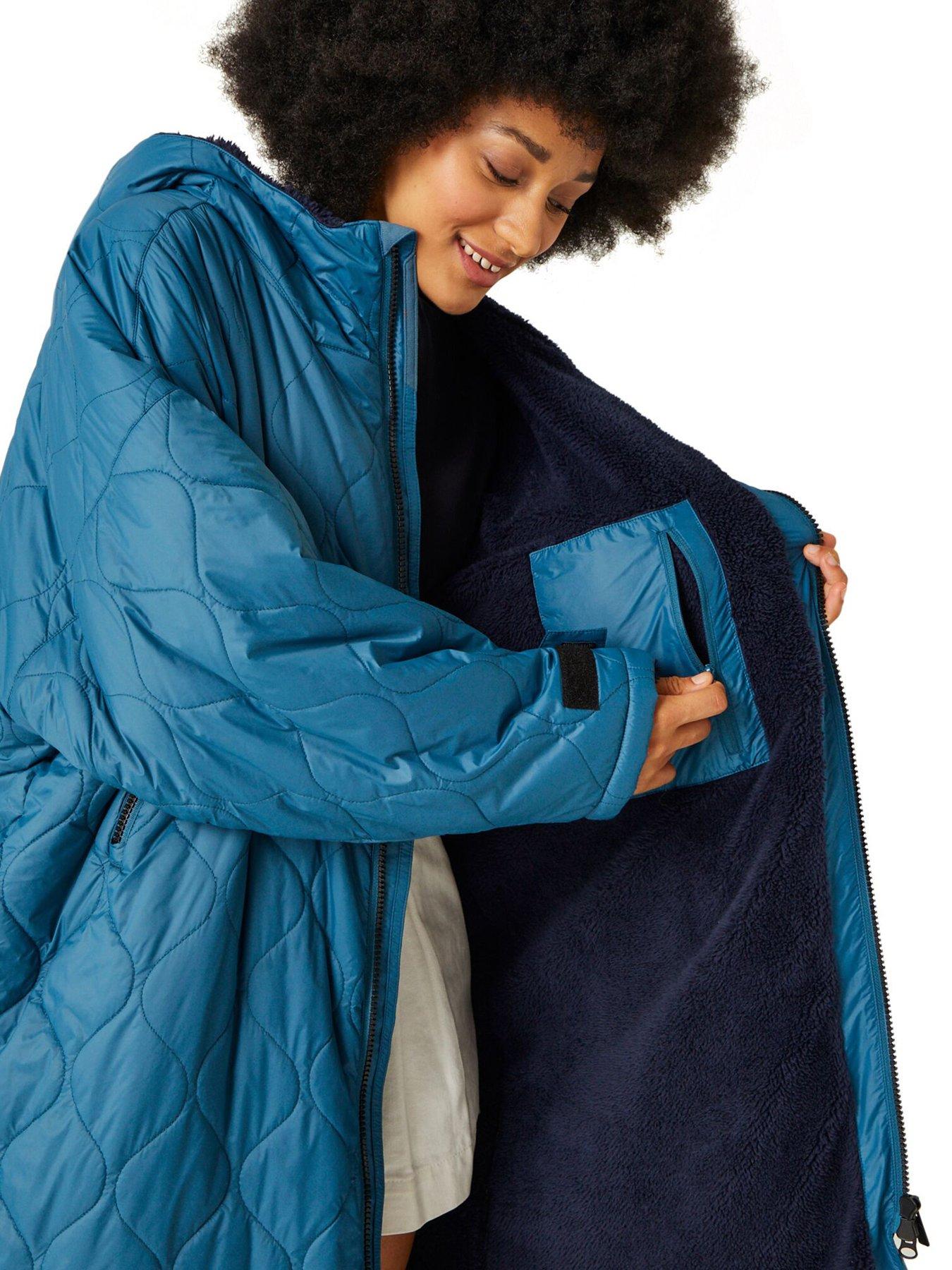 regatta-quilted-adult-changing-robe-moroccan-bluenavyback