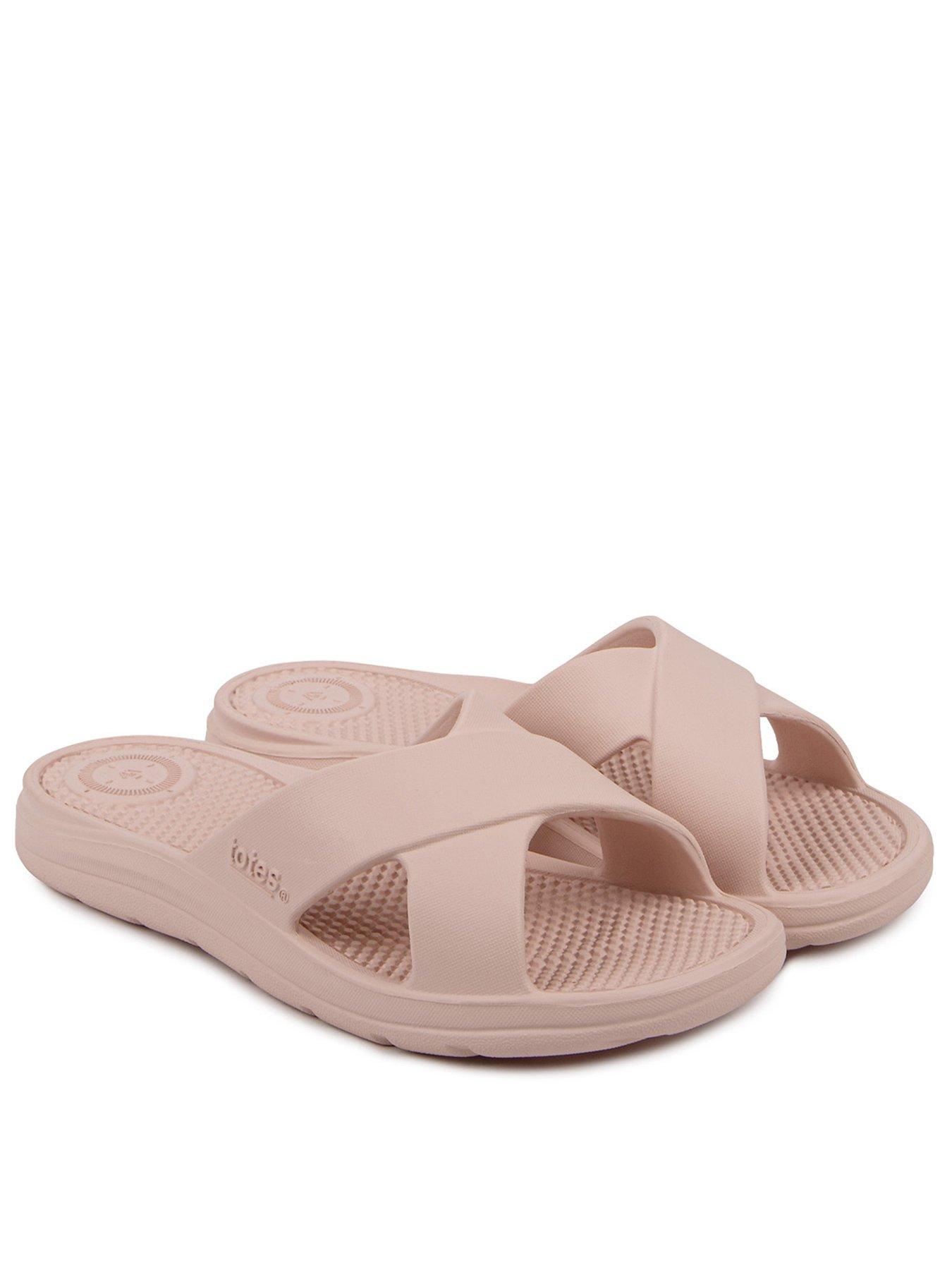 totes-totes-solbounce-cross-slide-sandals-evening-sand