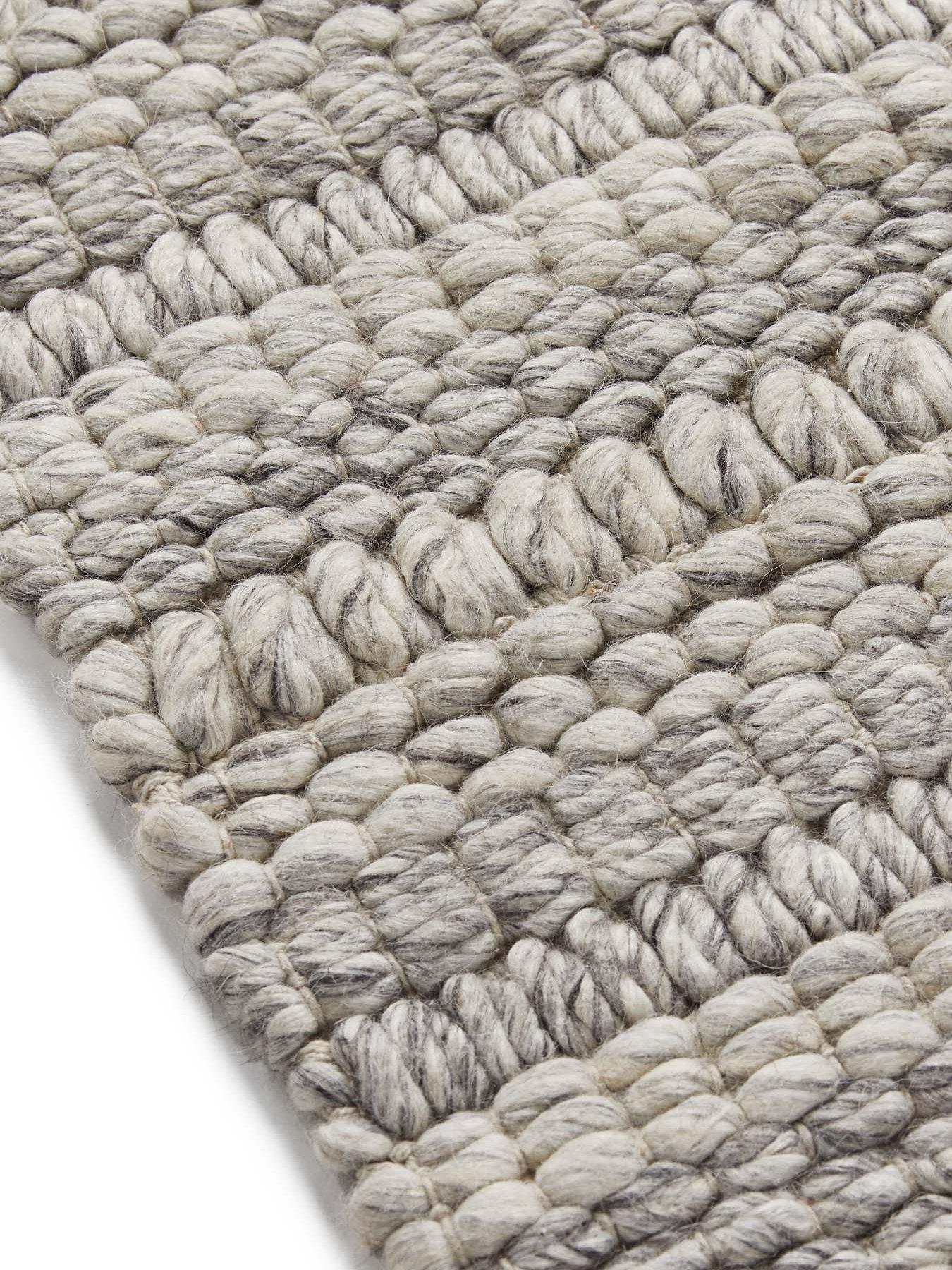 michelle-keegan-home-textured-100-wool-rugnbspdetail