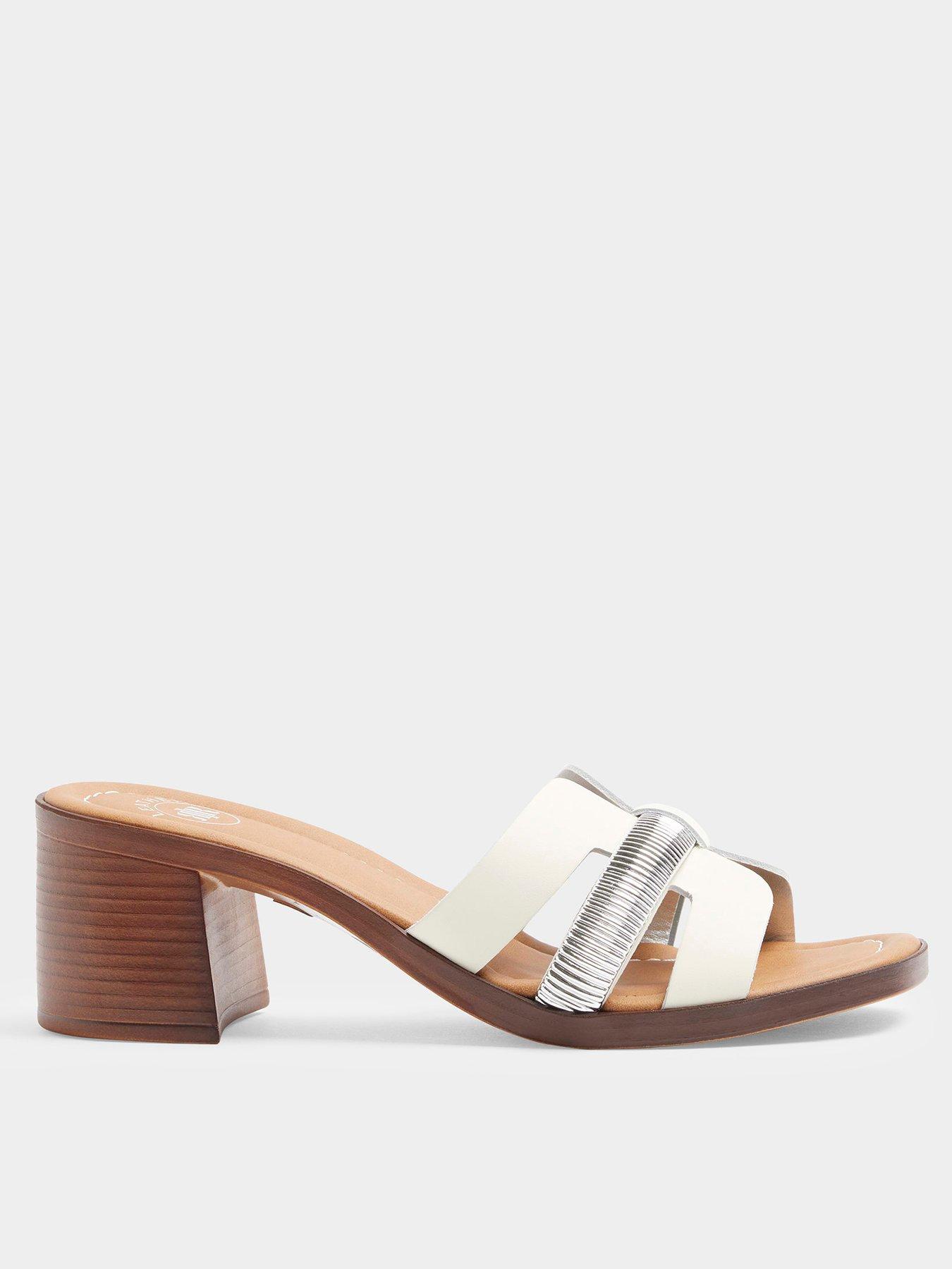 river-island-cut-out-block-sandal-ecru