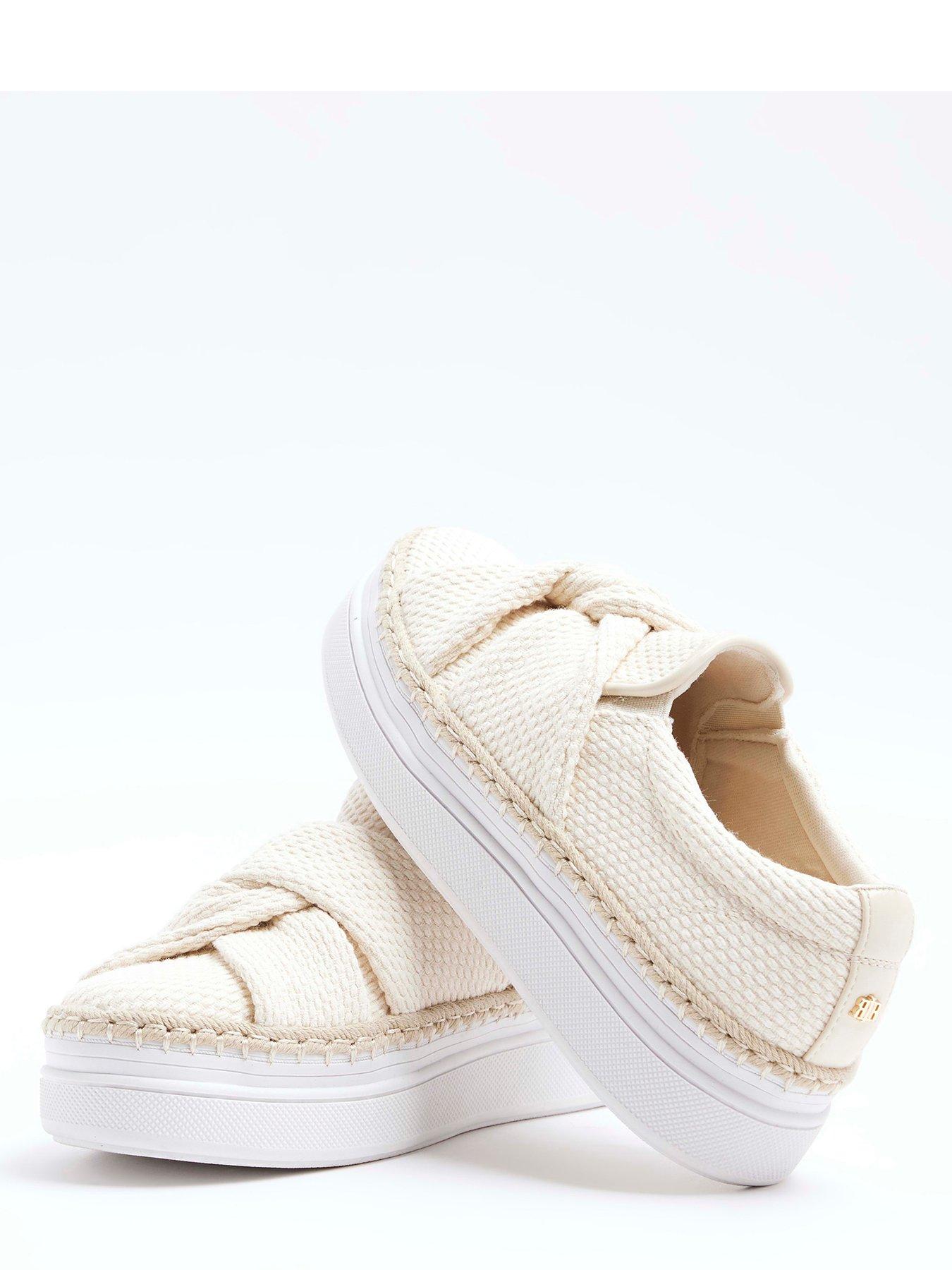 river-island-twist-detail-plimsole-beigedetail