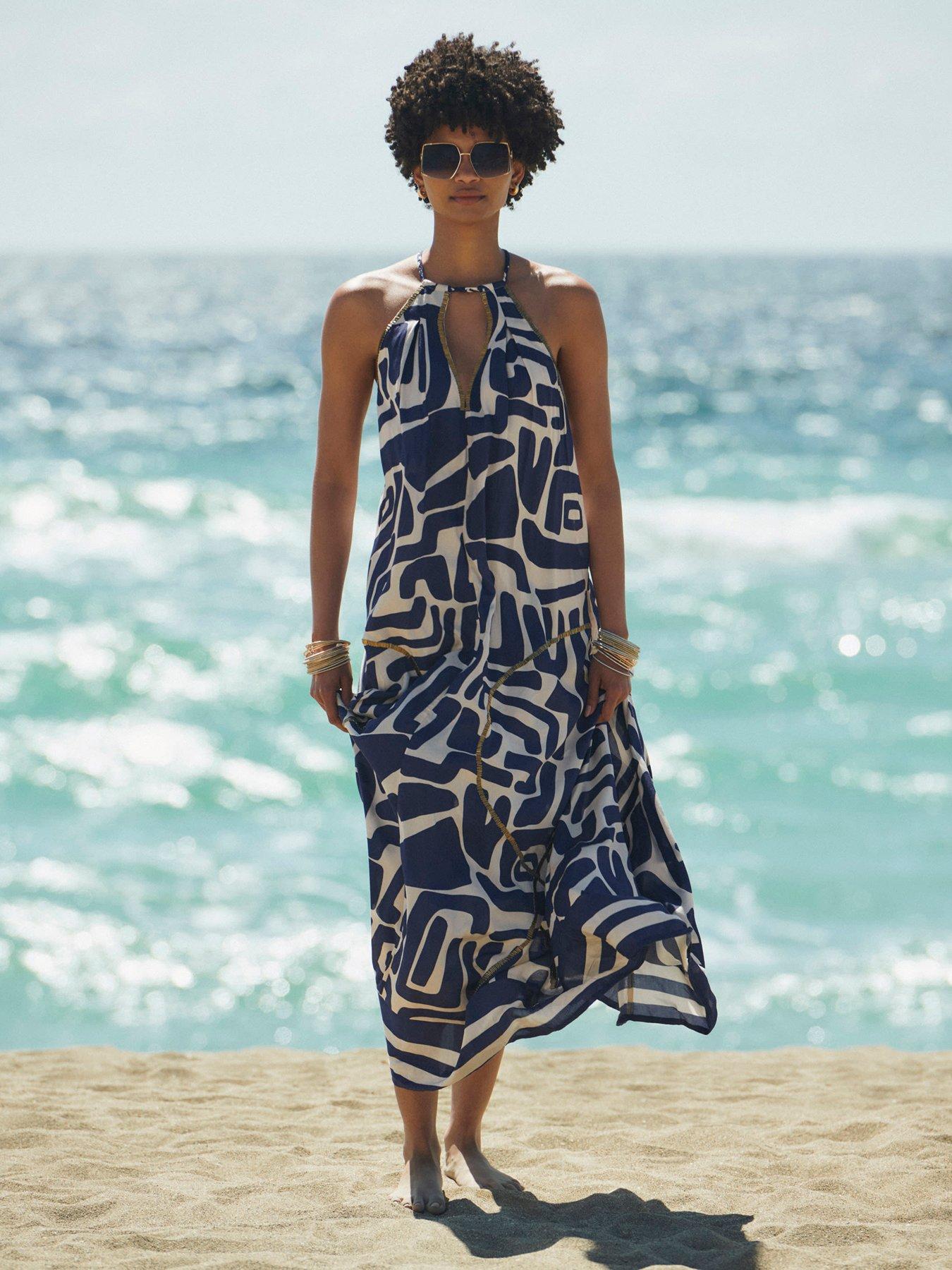 river-island-halterneck-embroidered-maxi-dress-navyback