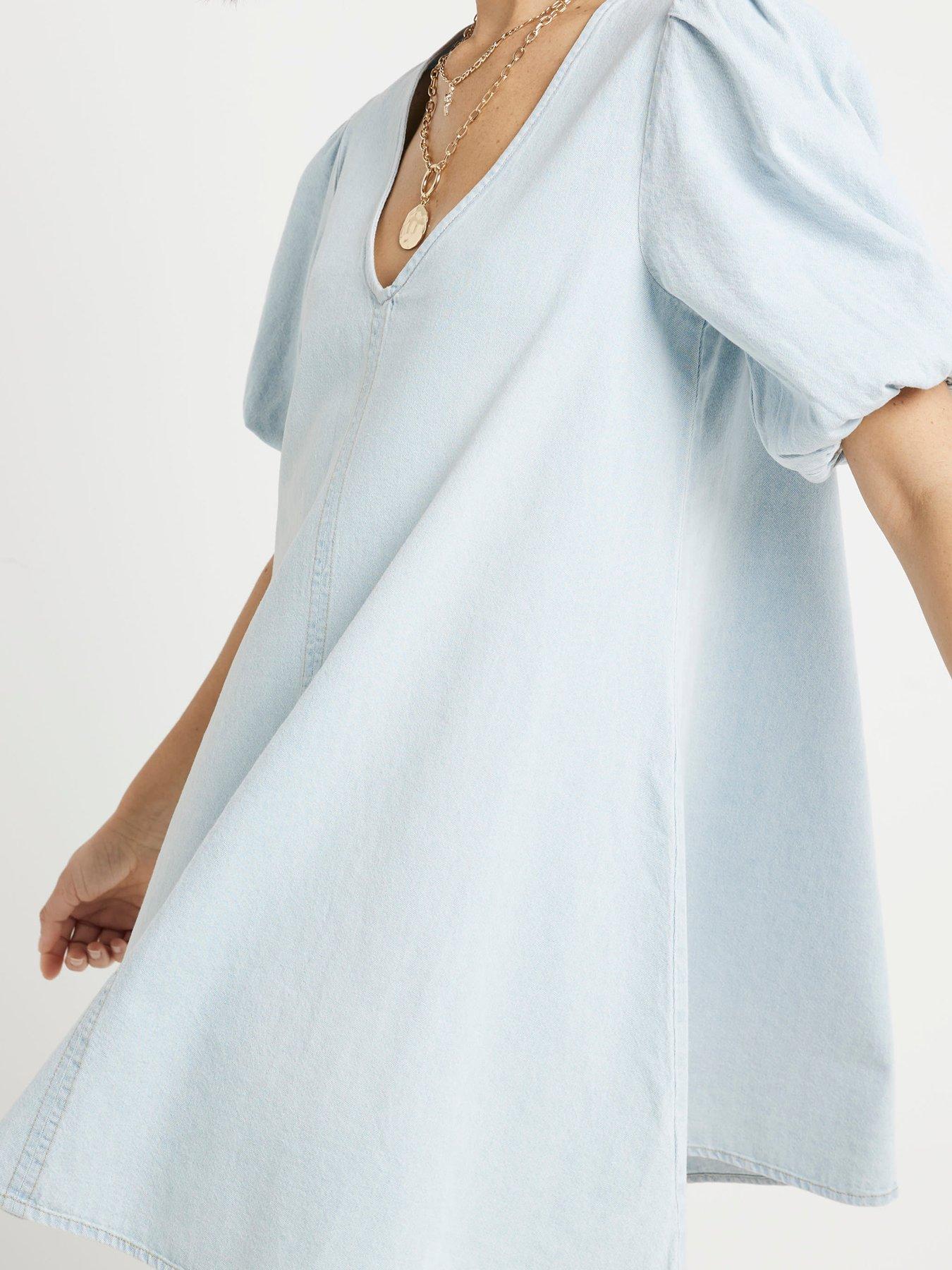 river-island-pull-sleeve-mini-dress-light-denimoutfit