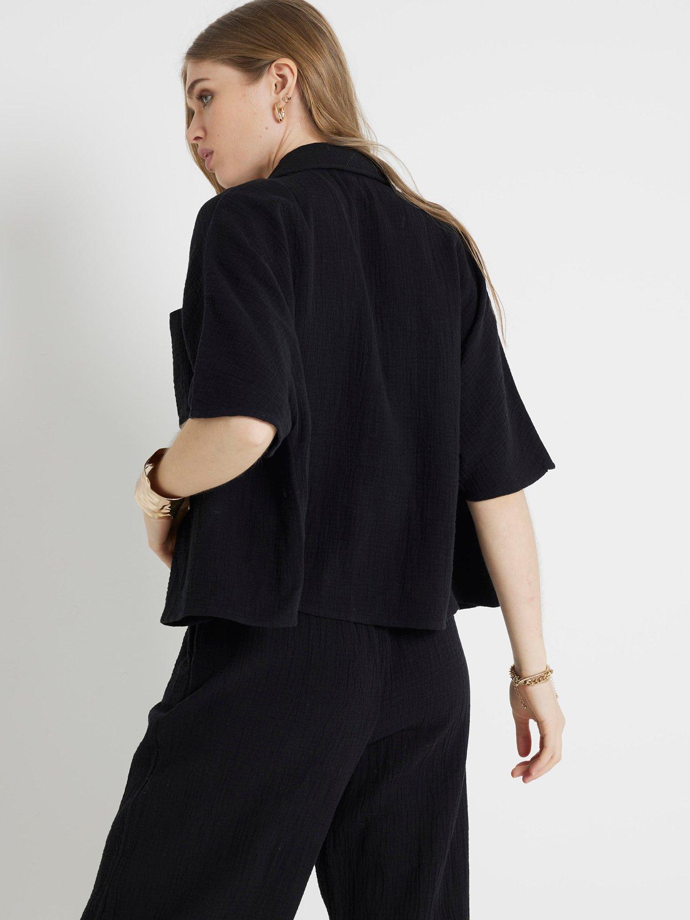 river-island-cropped-shirt-blackstillFront