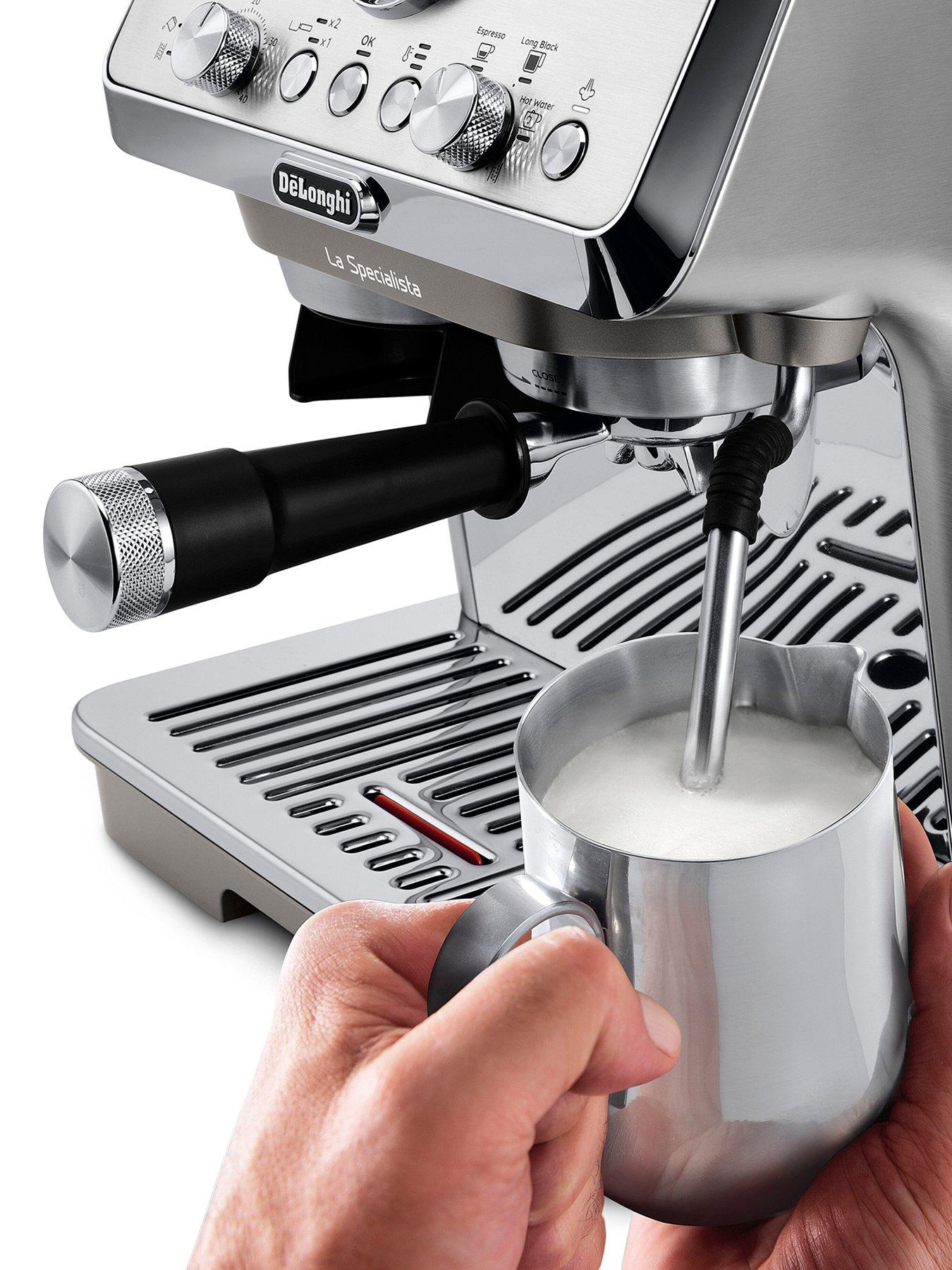 delonghi-la-specialista-arte-evo-espresso-machine-with-cold-brew-stainless-steeldetail