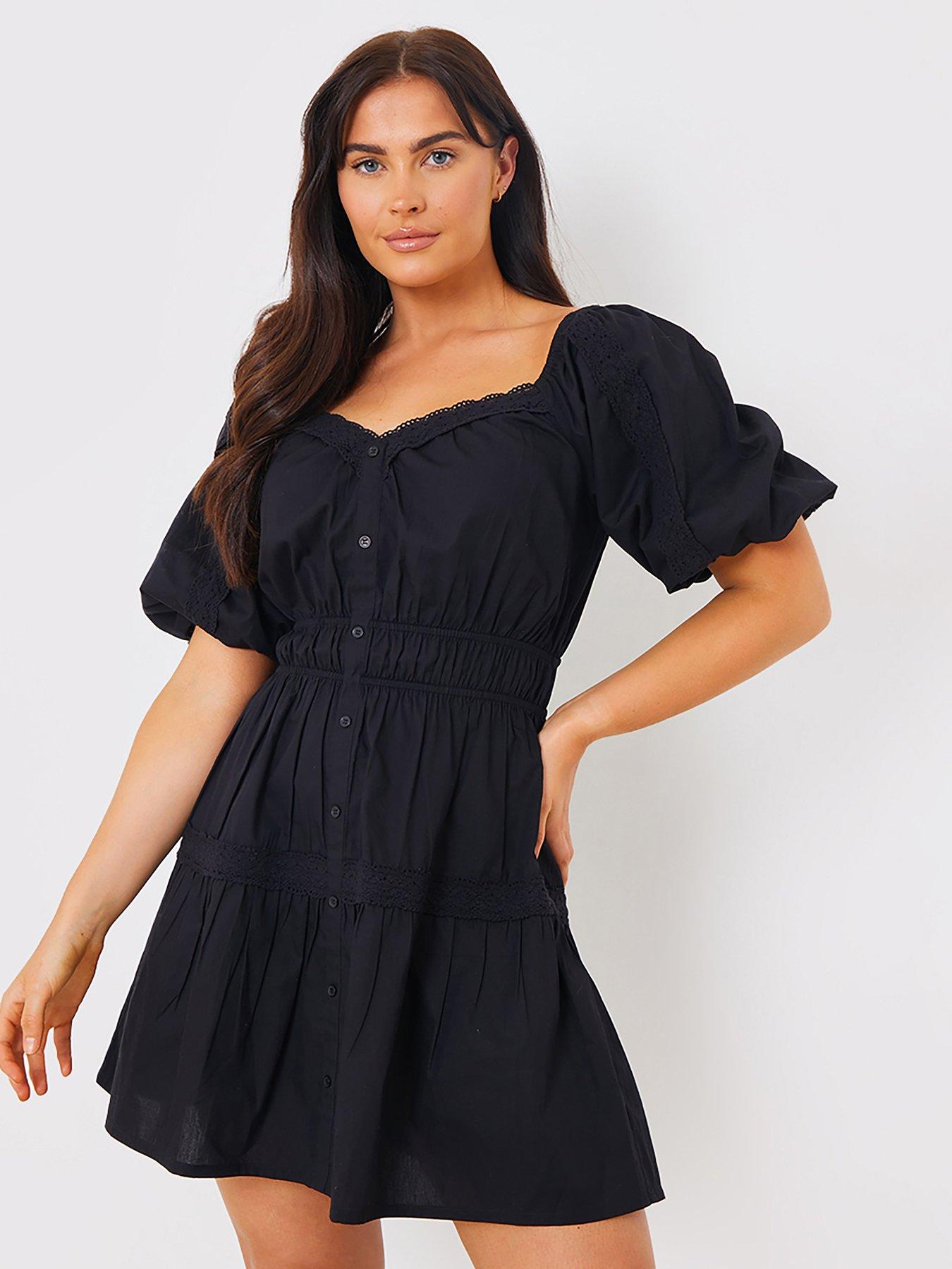 in-the-style-hannah-brown-black-crochet-trim-sweetheart-mini-dressstillFront