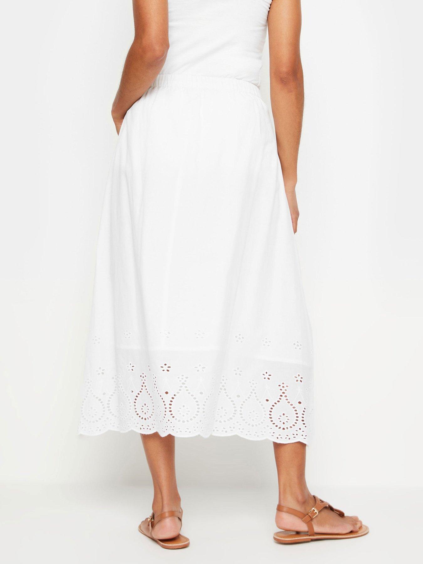 mco-white-elasticated-waist-broderie-skirtstillFront