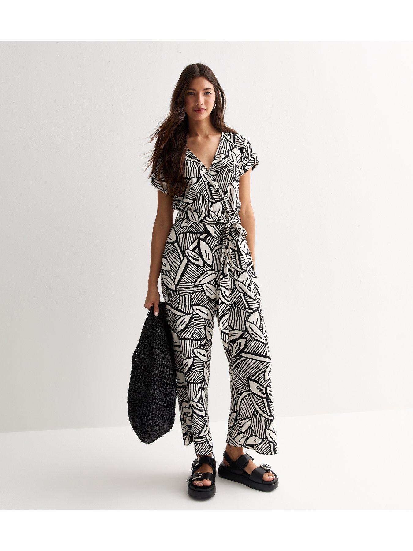 new-look-off-white-leaf-print-wrap-jumpsuitback