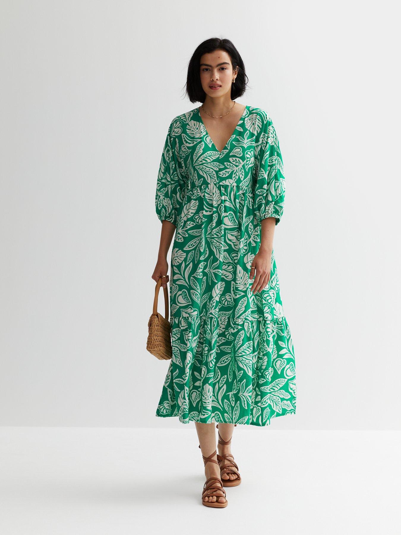 new-look-green-leaf-print-puff-sleeve-smock-midi-dressfront