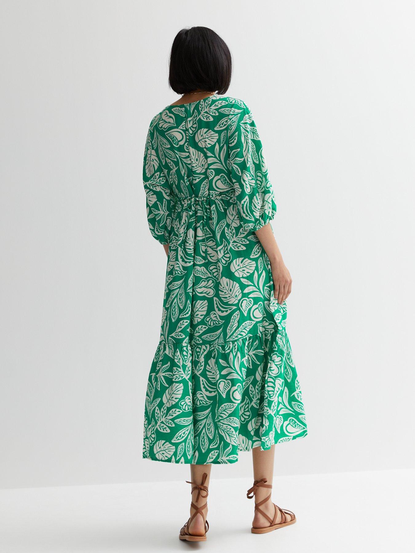 new-look-green-leaf-print-puff-sleeve-smock-midi-dressstillFront