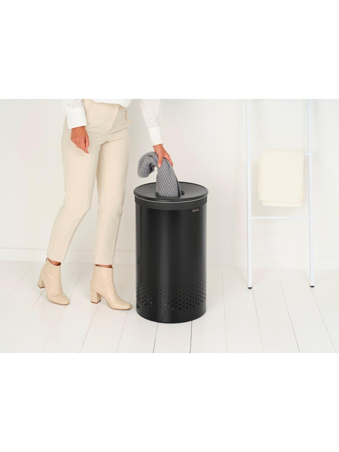 brabantia-laundry-bin-selector-ndash-60-litre-capacitystillFront