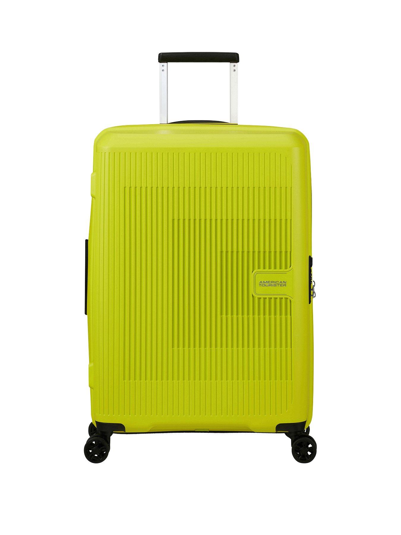 AMERICAN TOURISTER Aerostep 67cm Medium Hardshell Suitcase