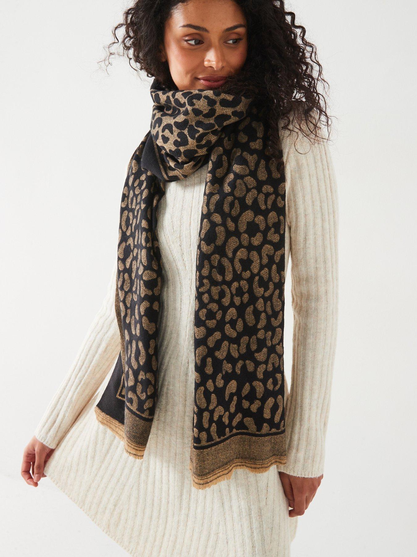 v-by-very-leopard-print-scarf-with-lurex