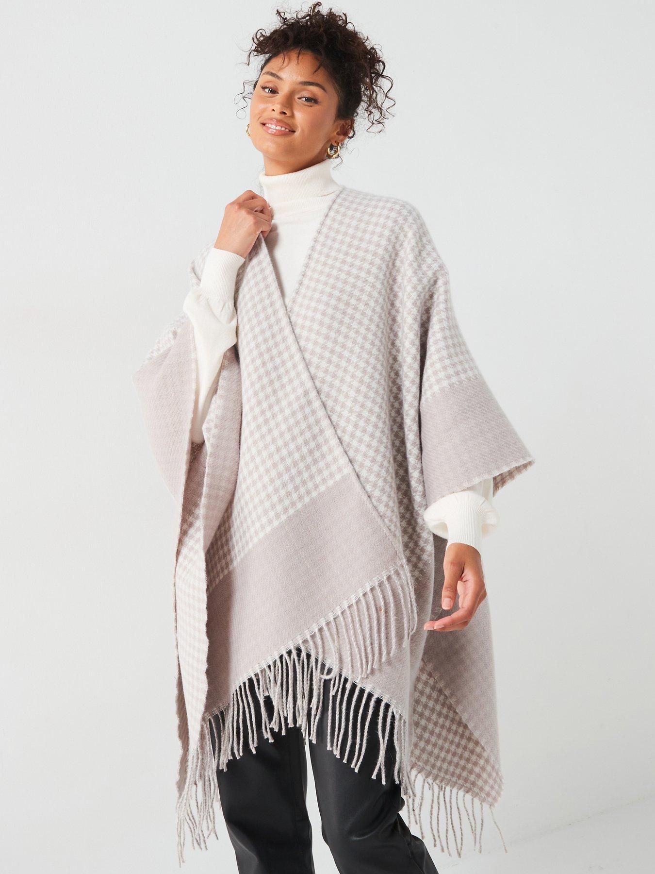 everyday-dogtooth-tassel-wrap