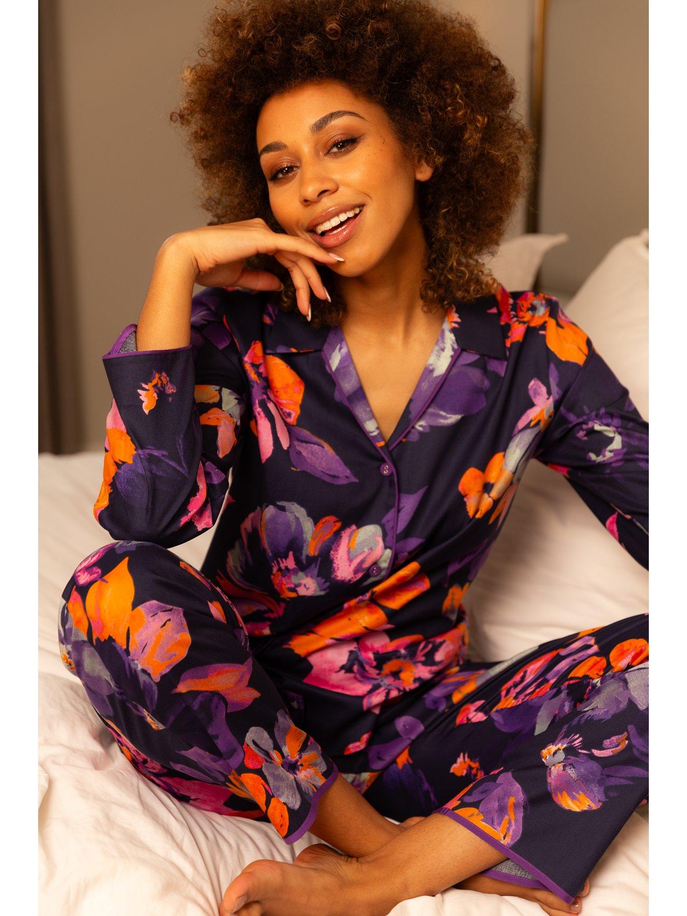 cyberjammies-cyberjammies-edie-floral-print-long-sleeve-pyjama-set-navyback