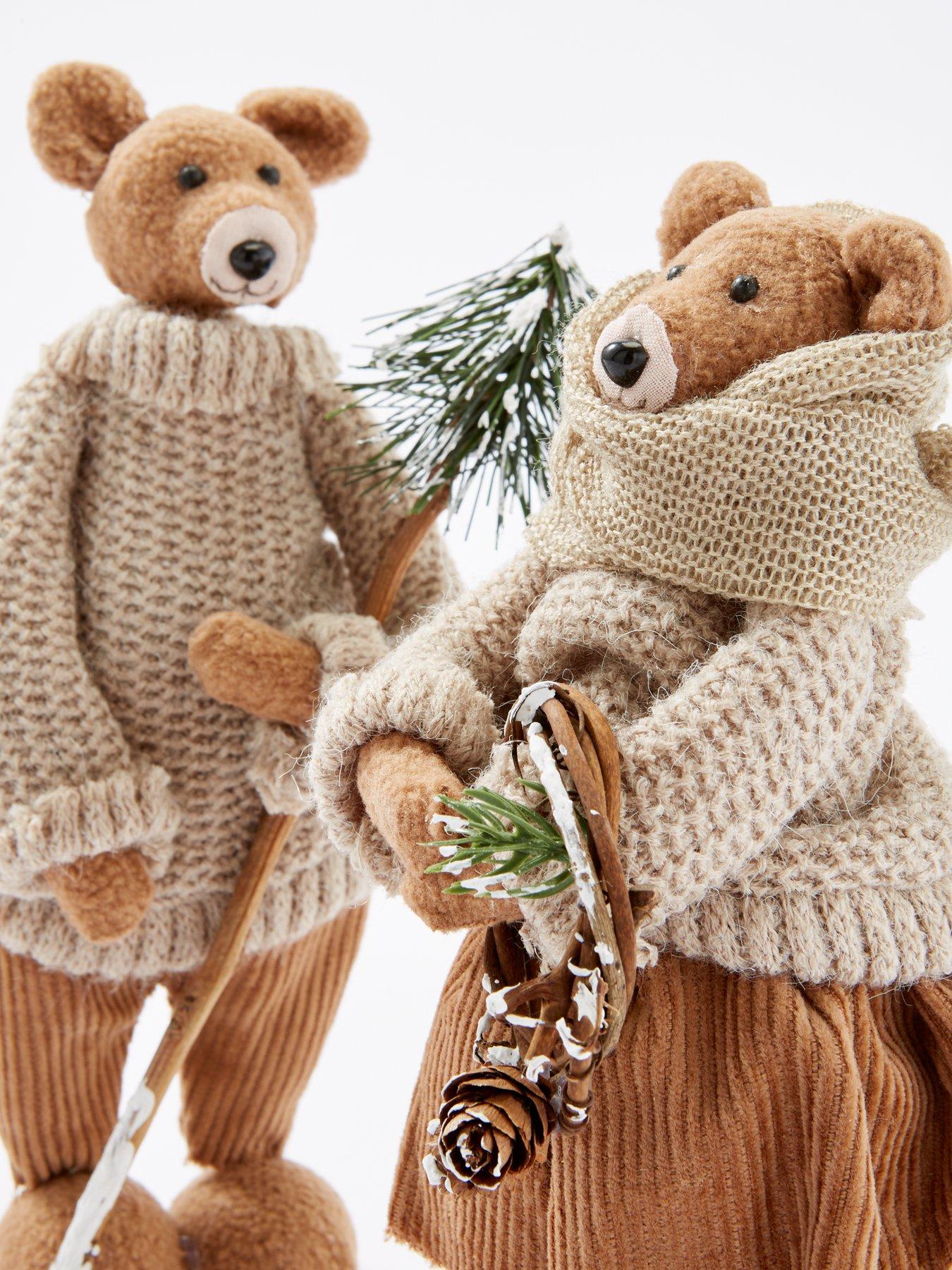 very-home-set-2-bears-in-jumpers-christmas-decorationsback