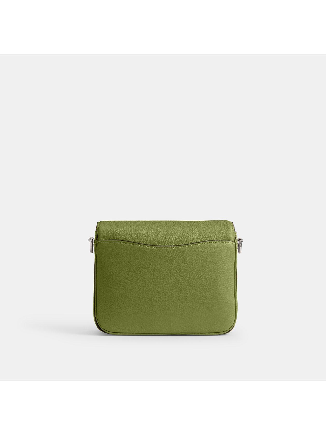 coach-cassie-19nbsppolished-pebbled-leathernbspcrossbody-bag-greenoutfit