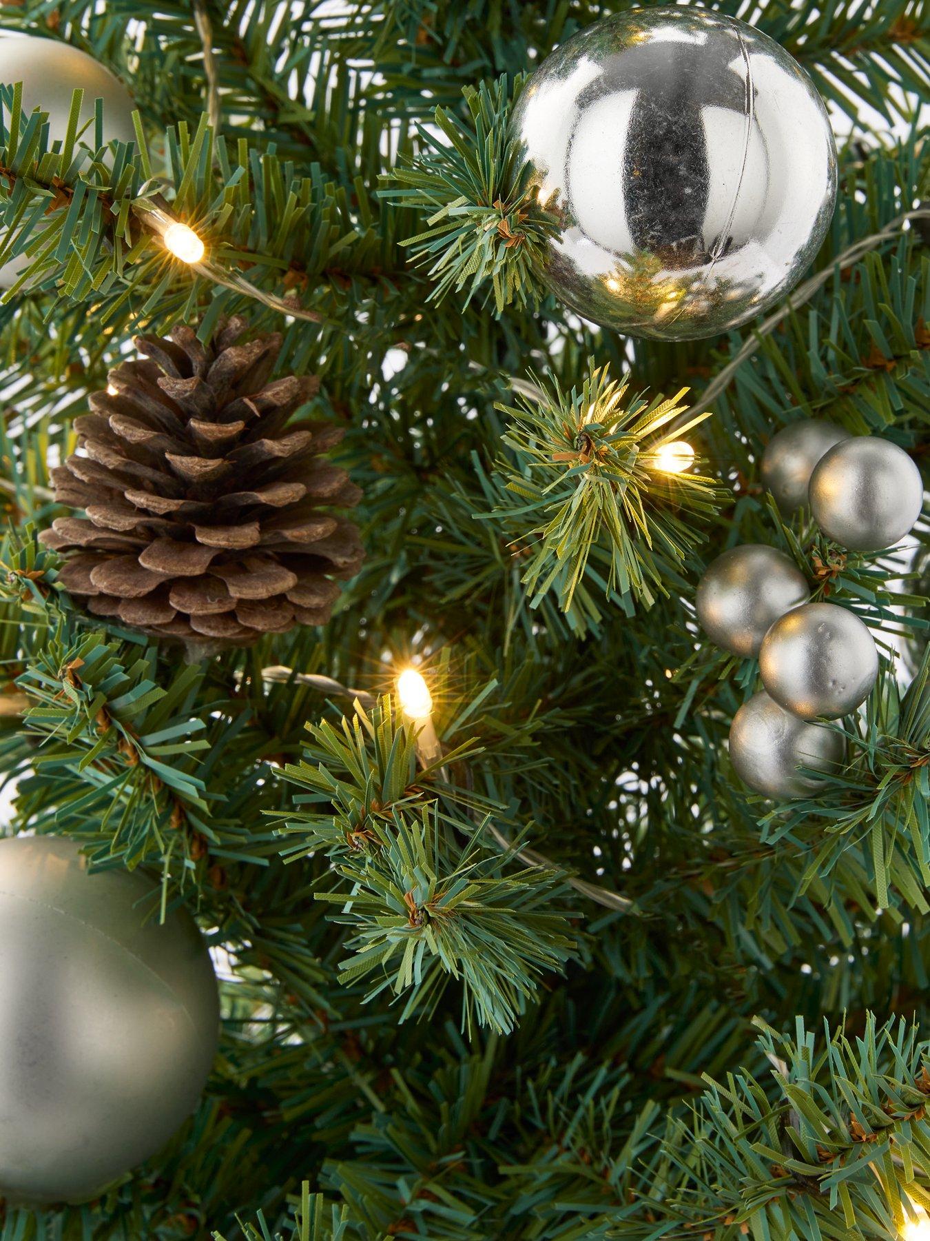 Image 4 of 4 of The Very Collection 92cm Silver Bow Pre-Lit Christmas Tree