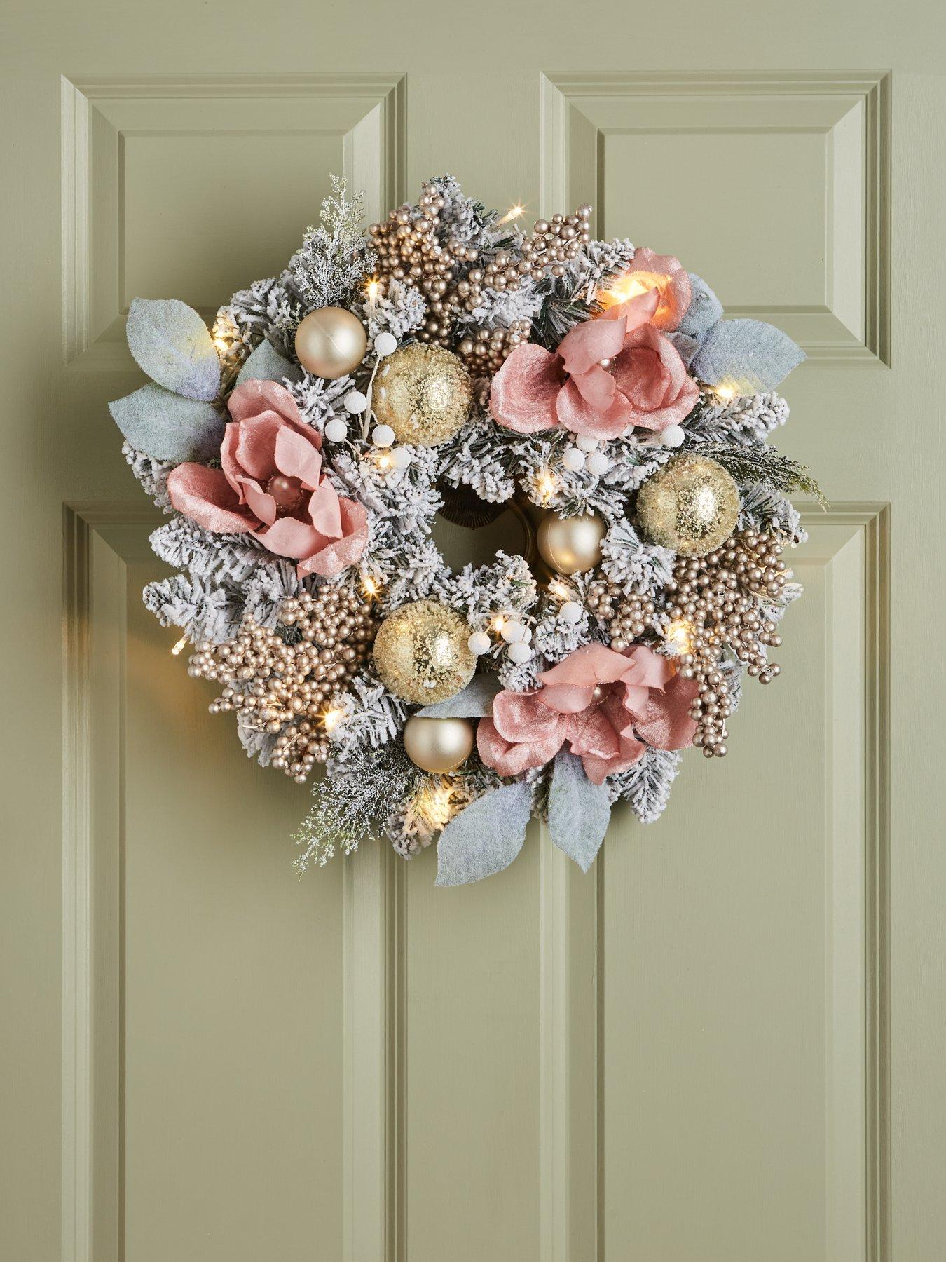 very-home-winter-rose-lit-christmasnbspwreath