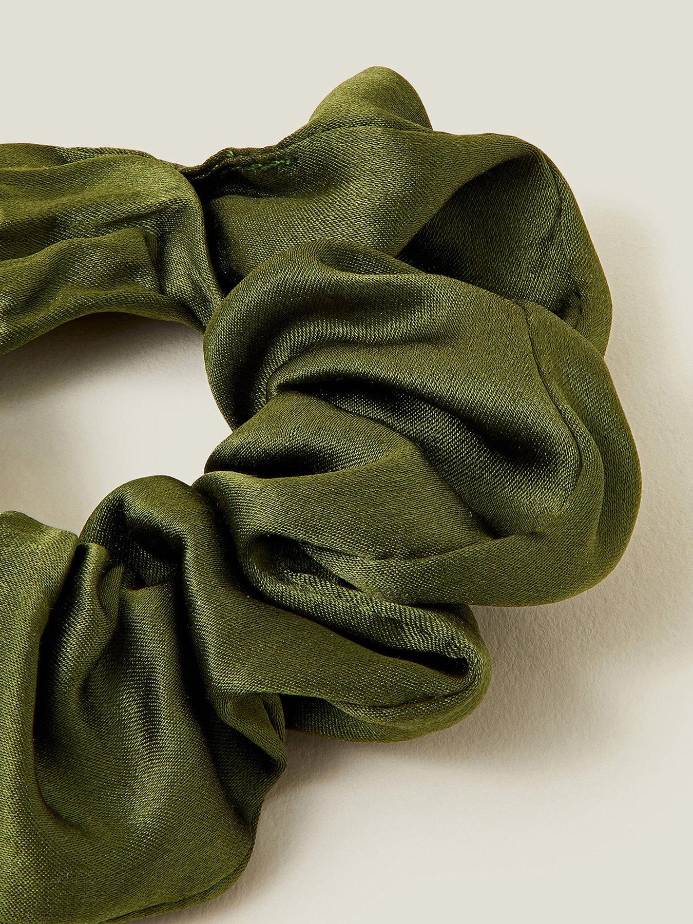 accessorize-silk-scrunchieback