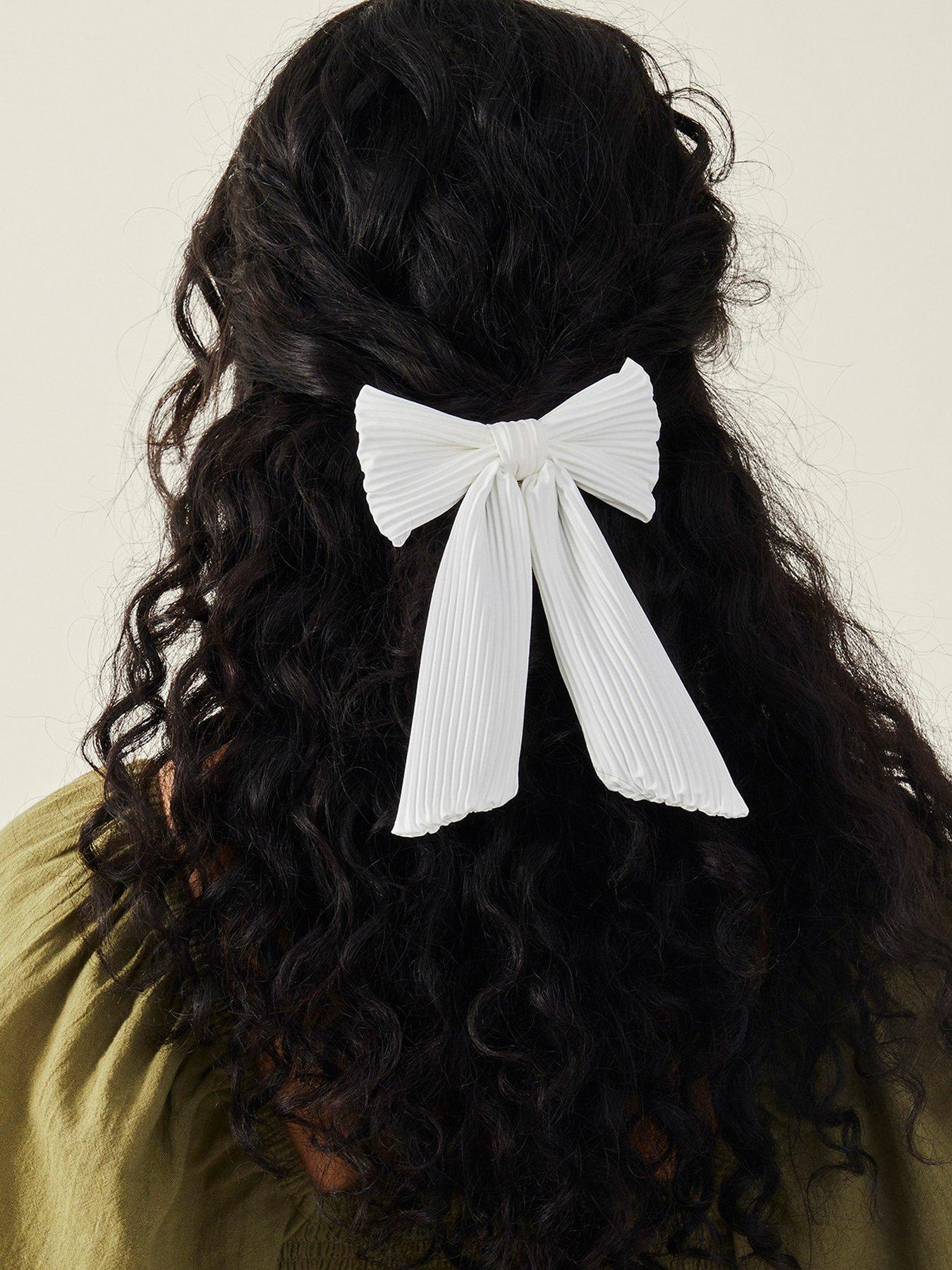 accessorize-pleated-bowstillFront