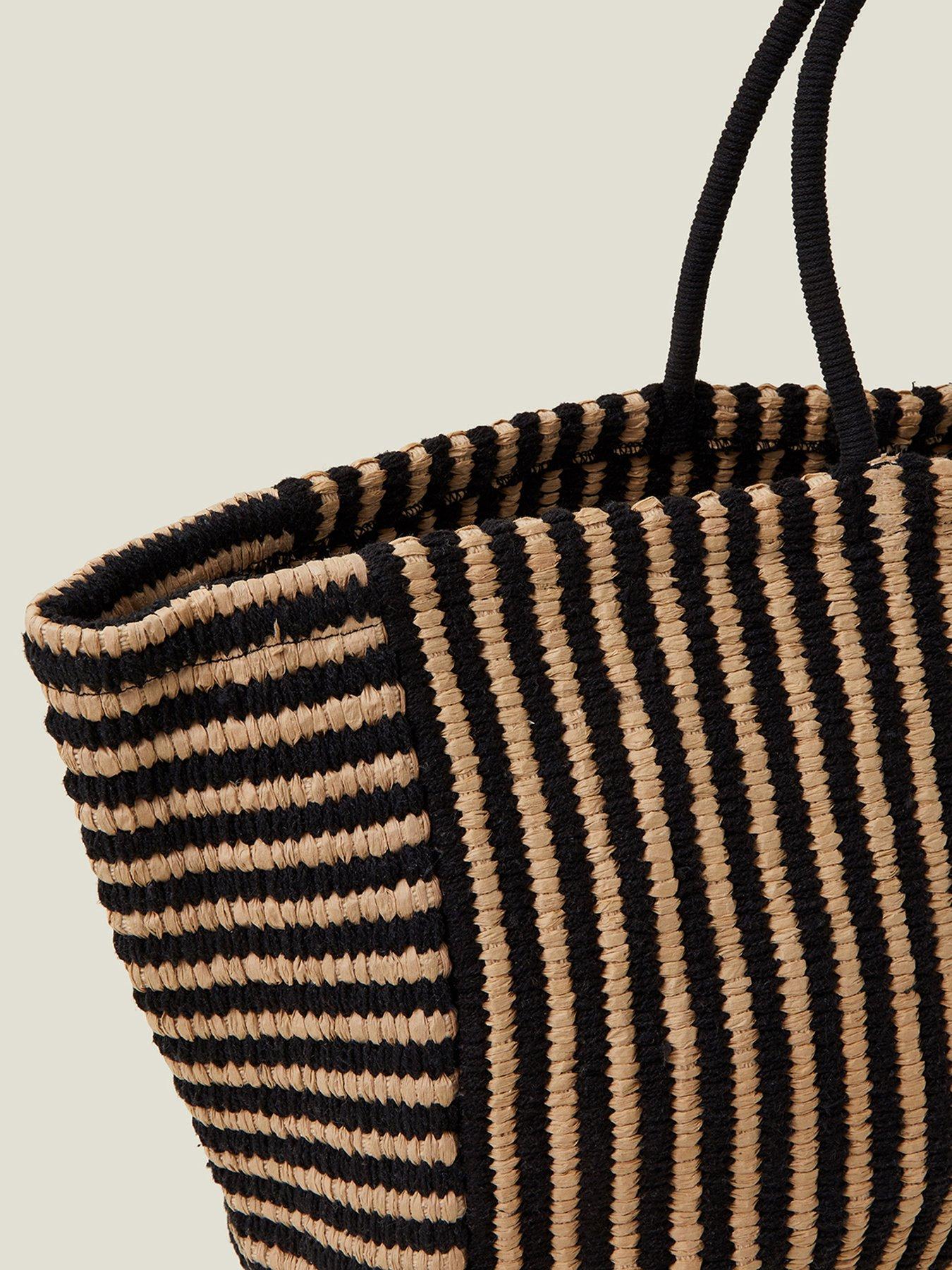 accessorize-stripe-tote-oversizedoutfit