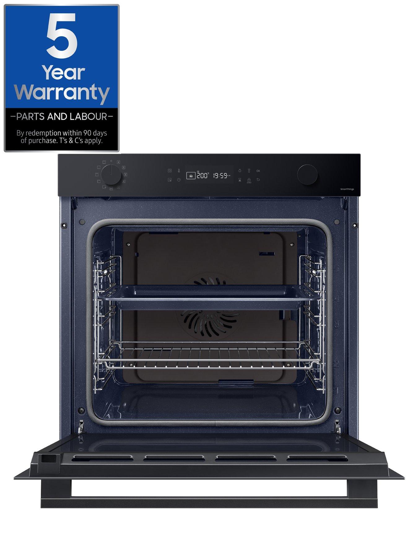 Image 2 of 8 of Samsung Series 4 NV7B41403AK/U4 76-litre&nbsp;Electric Smart Oven - Black