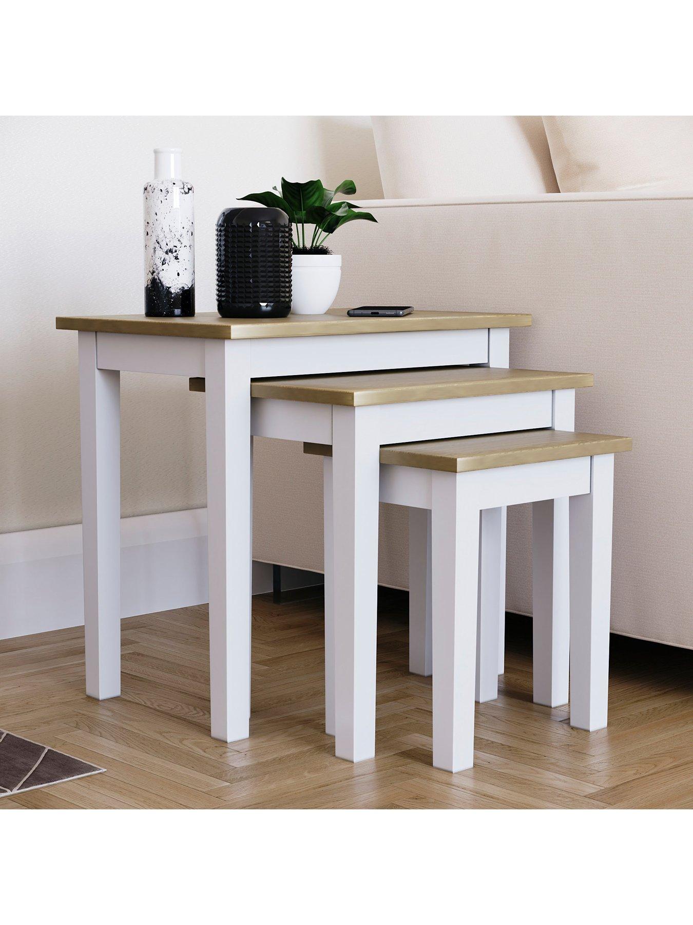 vida-designs-yorkshire-nest-of-3-tables-whiteoakoutfit