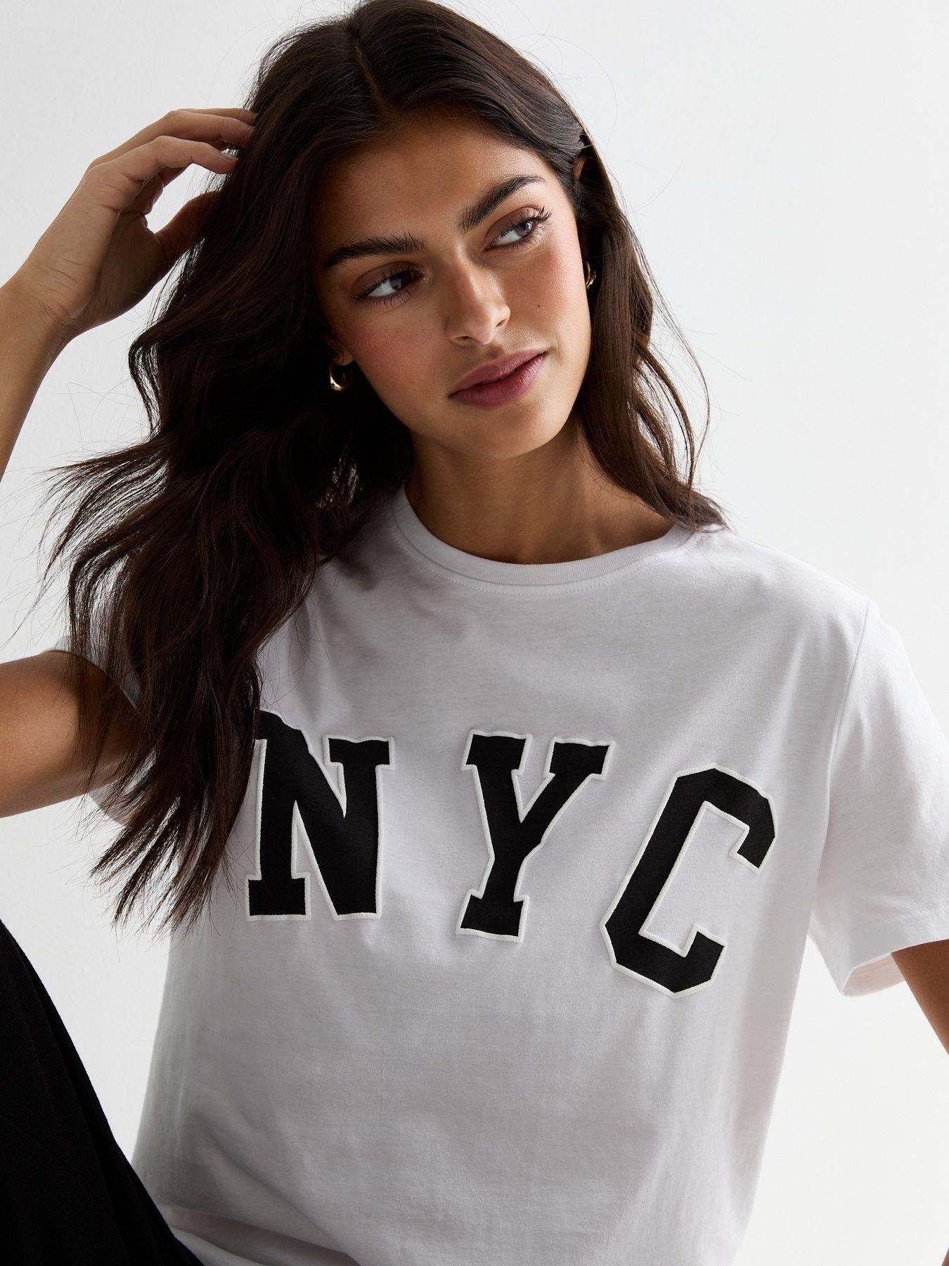 new-look-white-cotton-nyc-logo-t-shirtoutfit