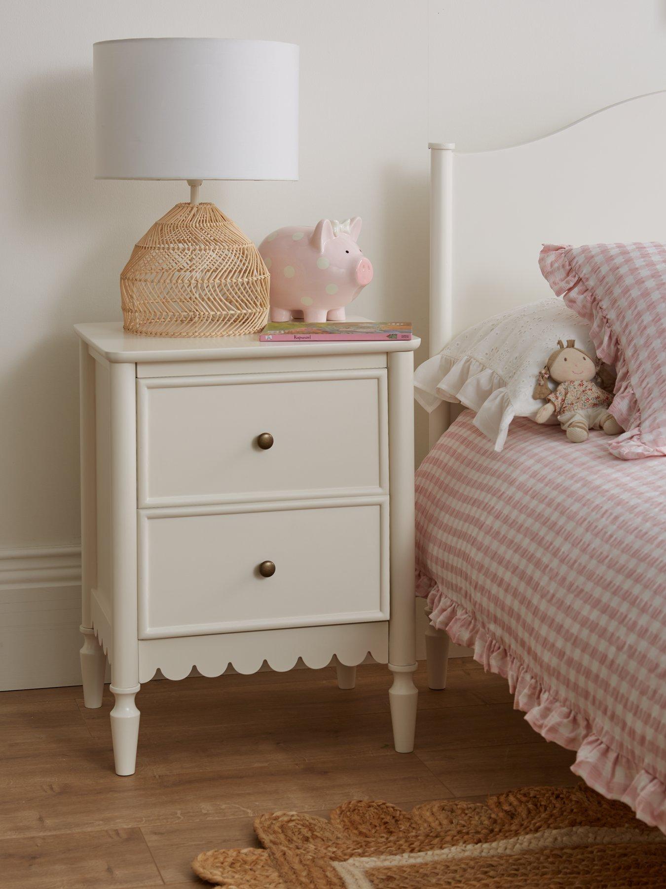 very-home-scallop-bedside-chest-creamnbsp-nbspfsc-certified