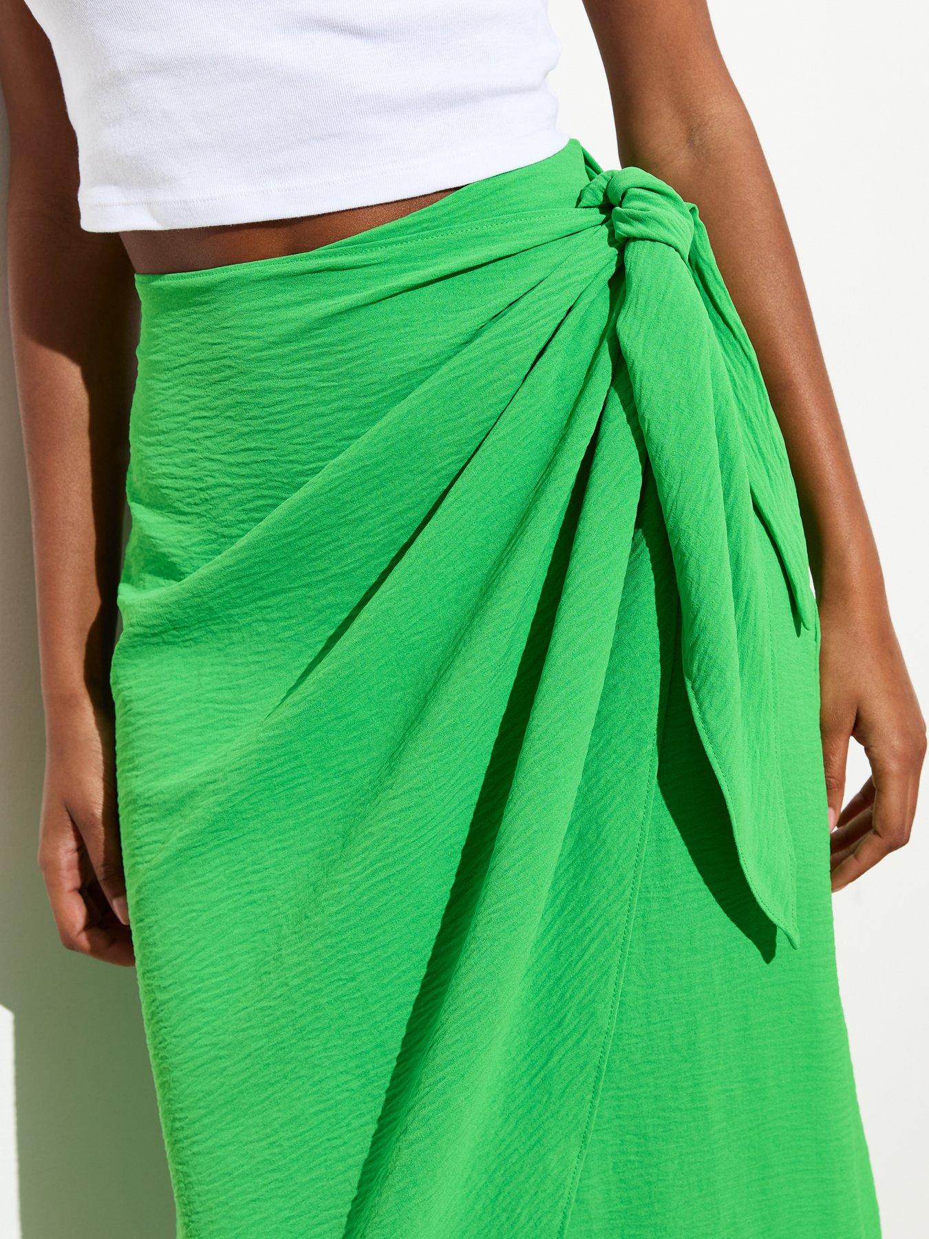 new-look-green-sarong-midi-skirtoutfit