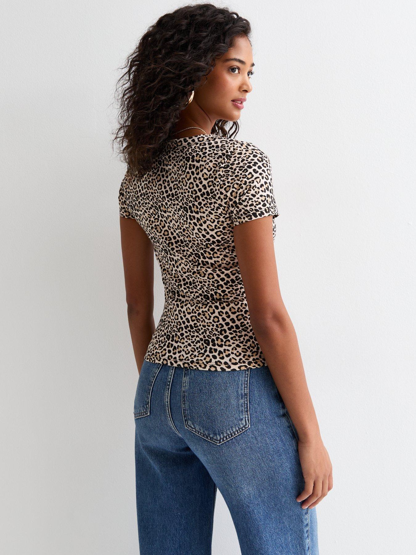 new-look-brown-leopard-print-scoop-neck-t-shirtstillFront