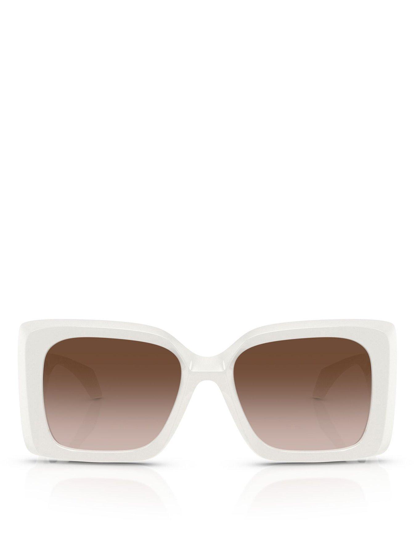 versace-ve4467u-irregular-sunglassesoutfit